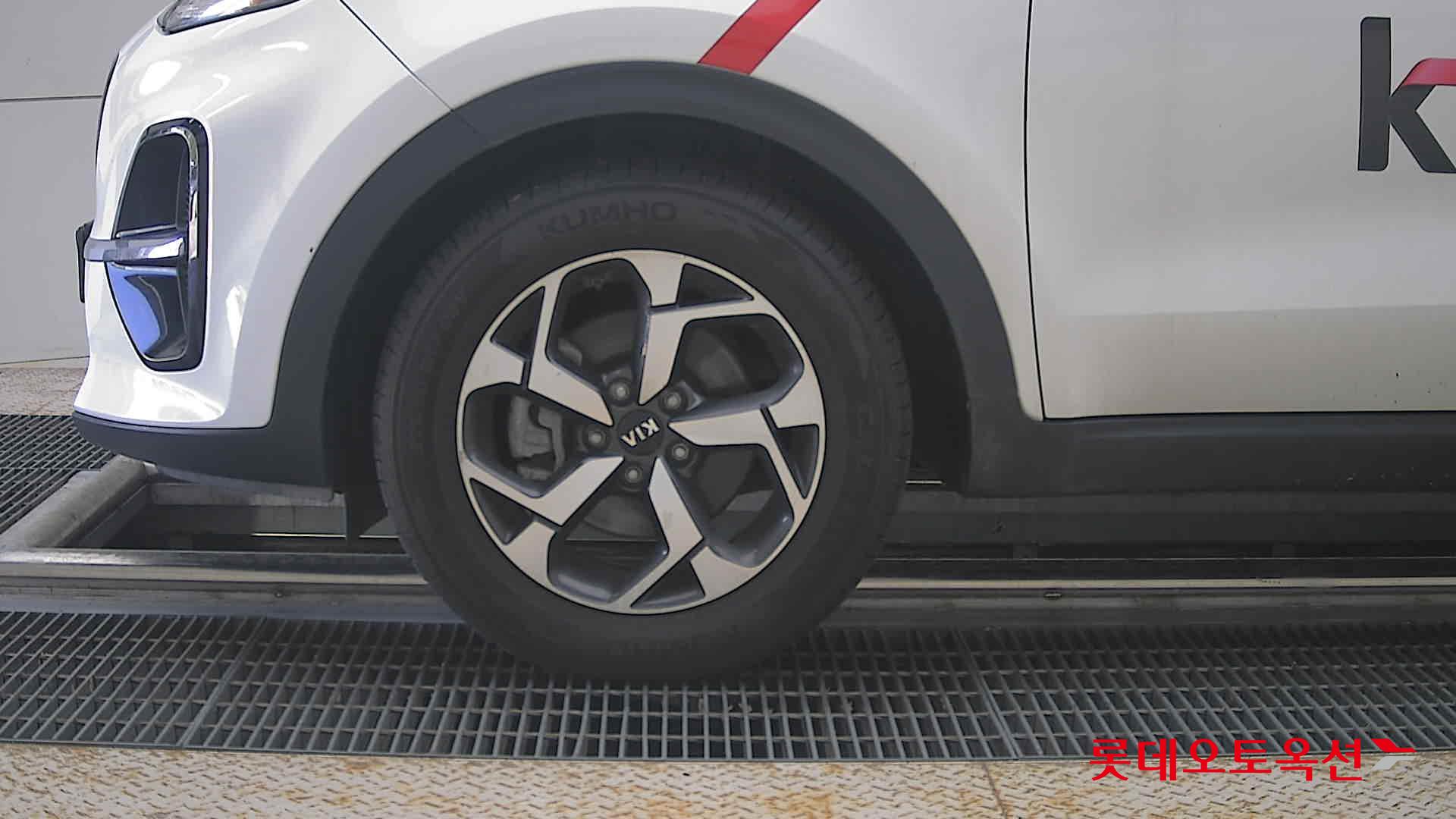 Kia Sportage - 25