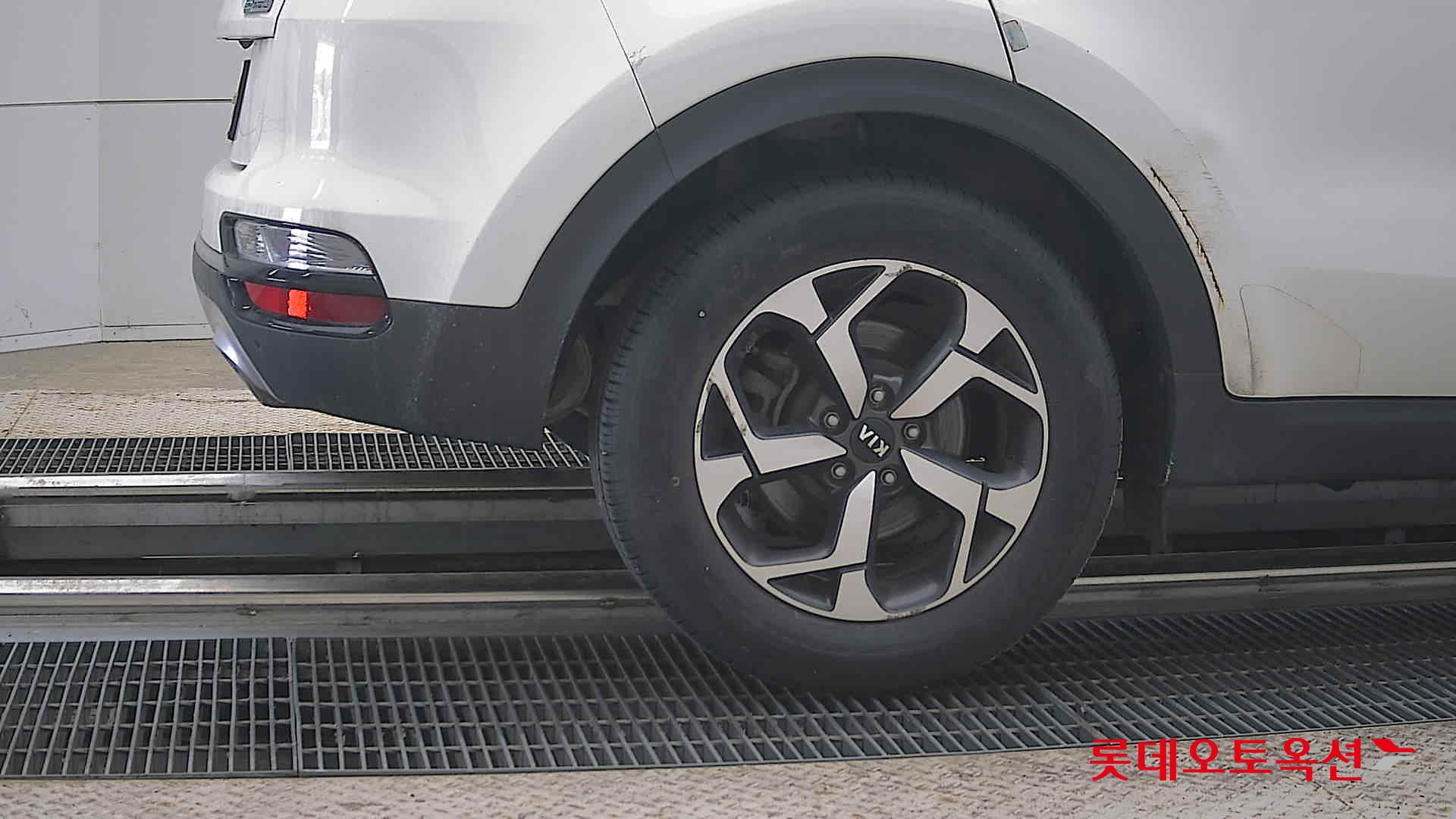 Kia Sportage - 28