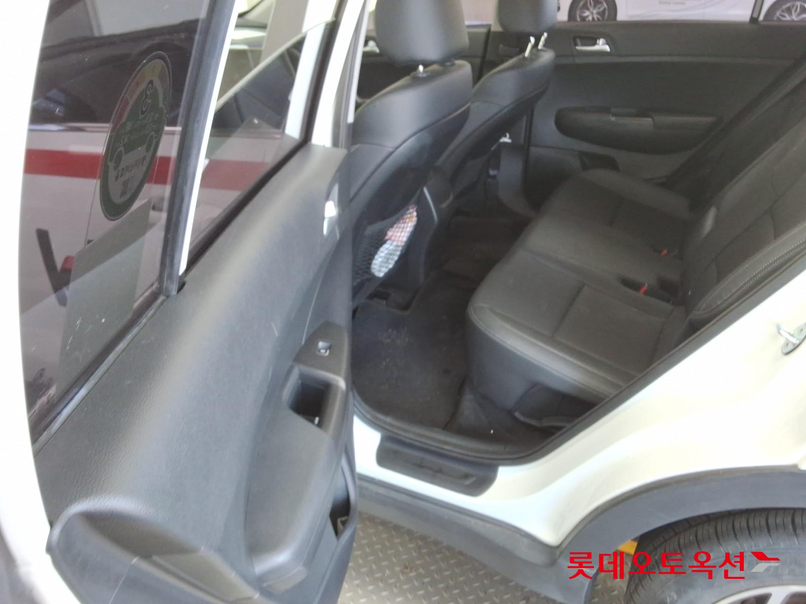 Kia Sportage - 37