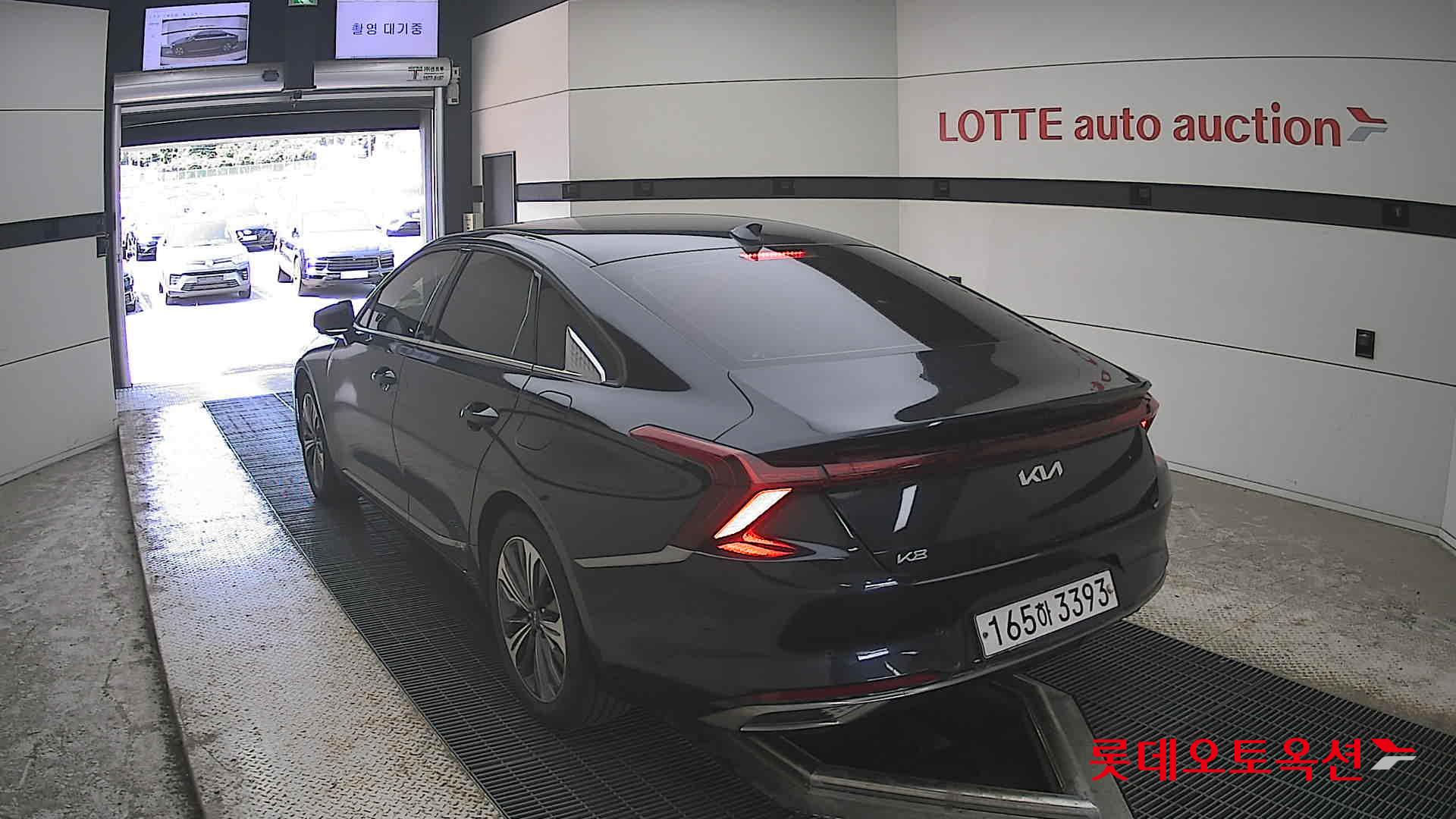 Kia K8 - 16