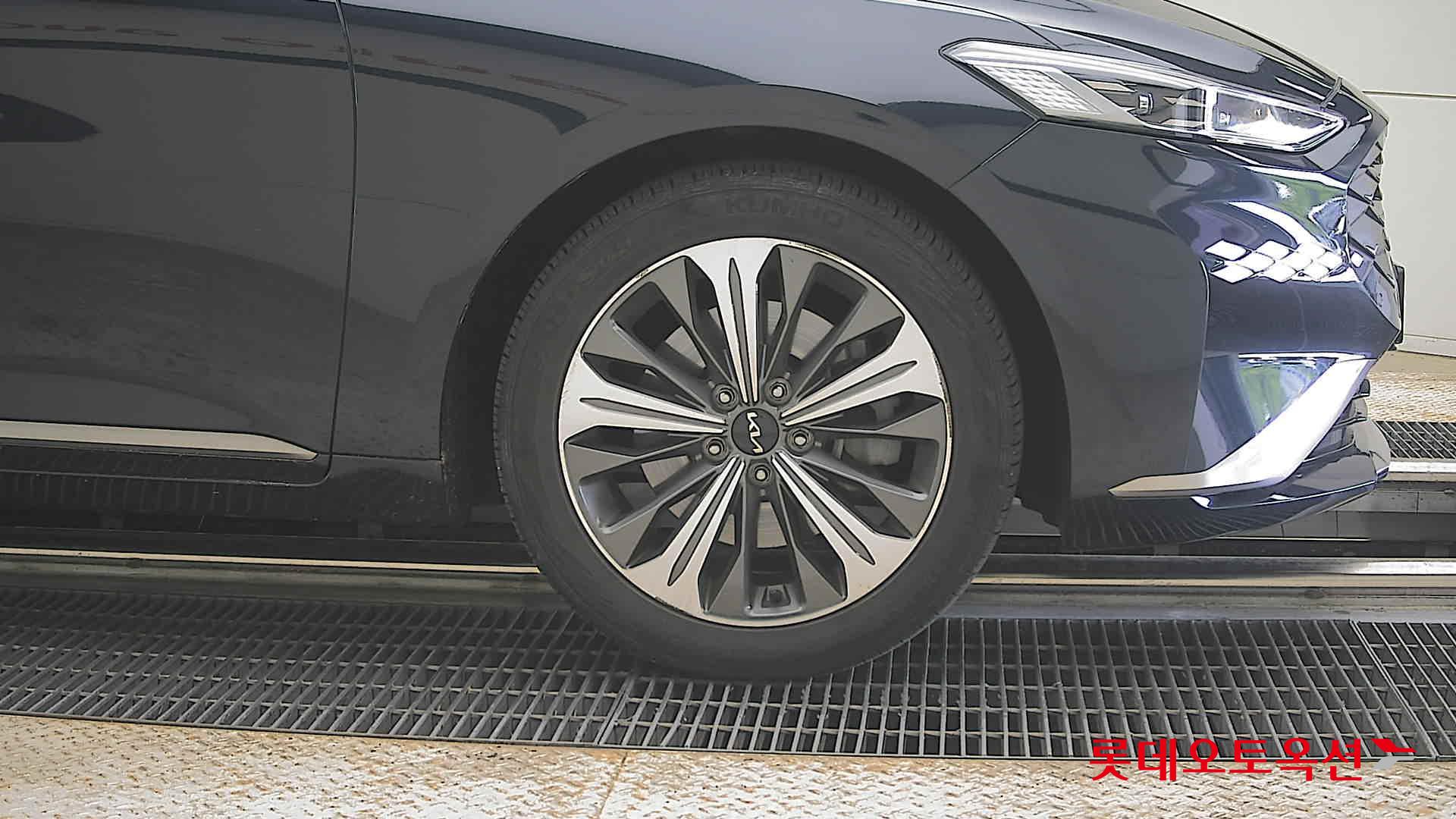 Kia K8 - 27