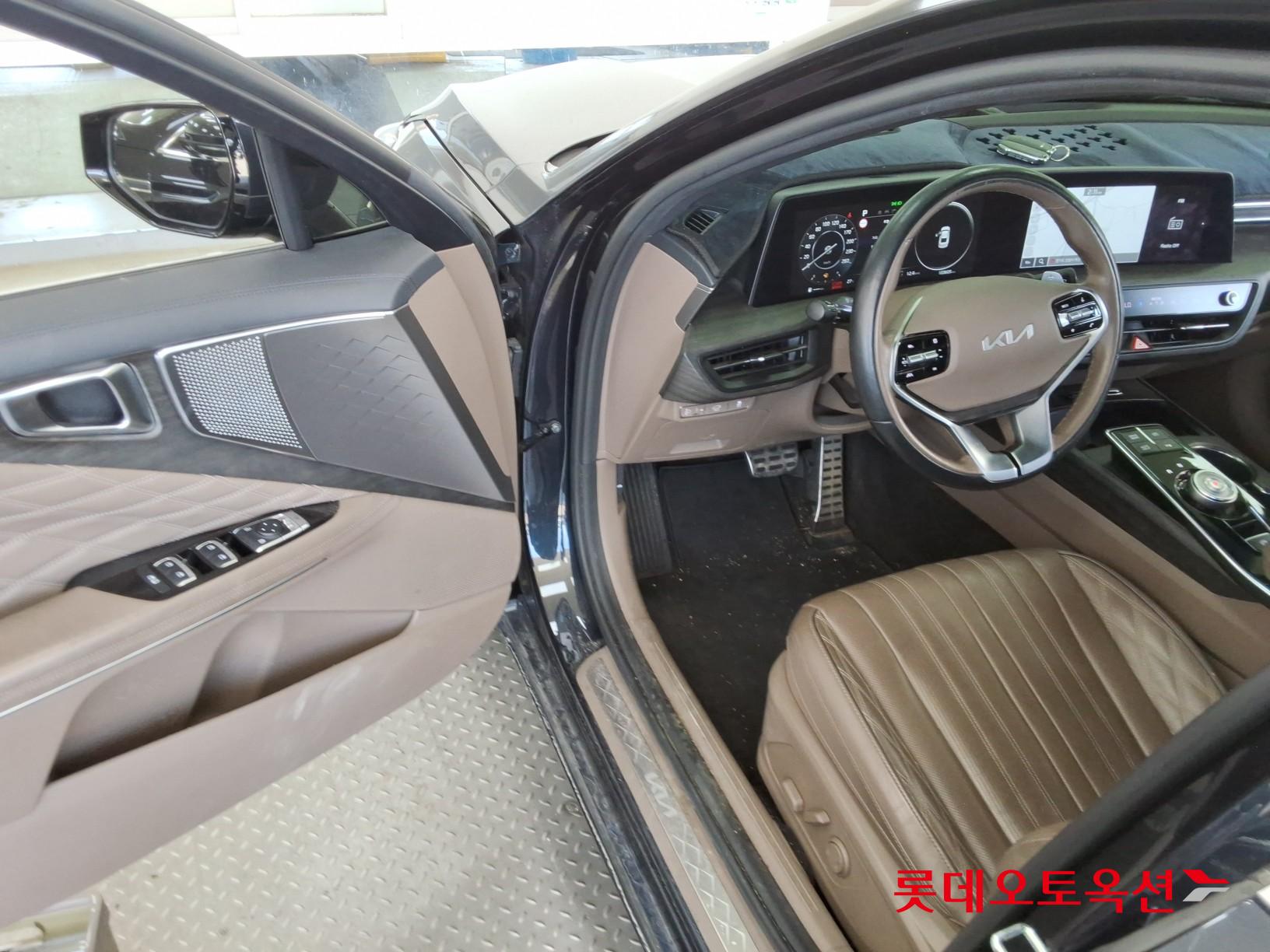 Kia K8 - 37