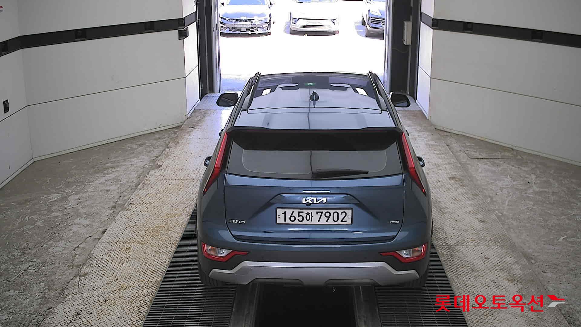 Kia Niro - 17