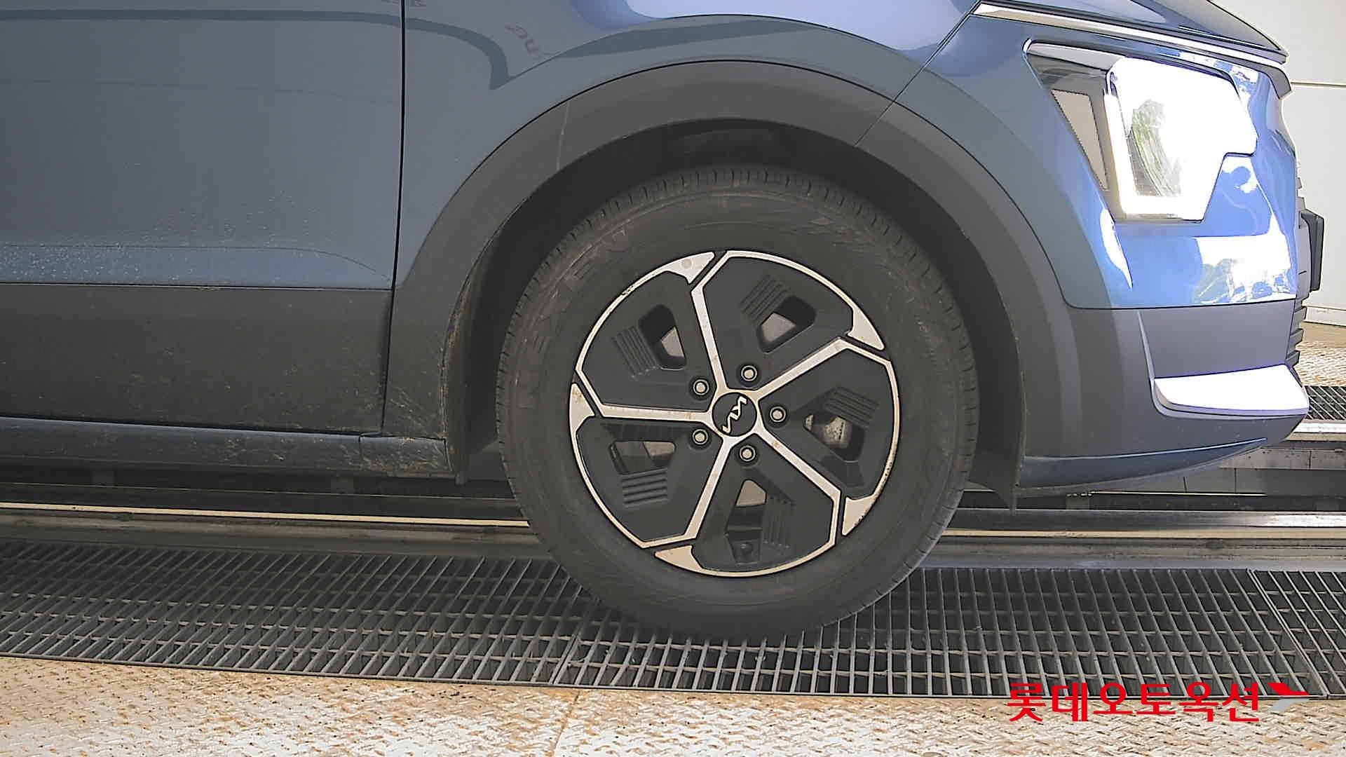 Kia Niro - 27