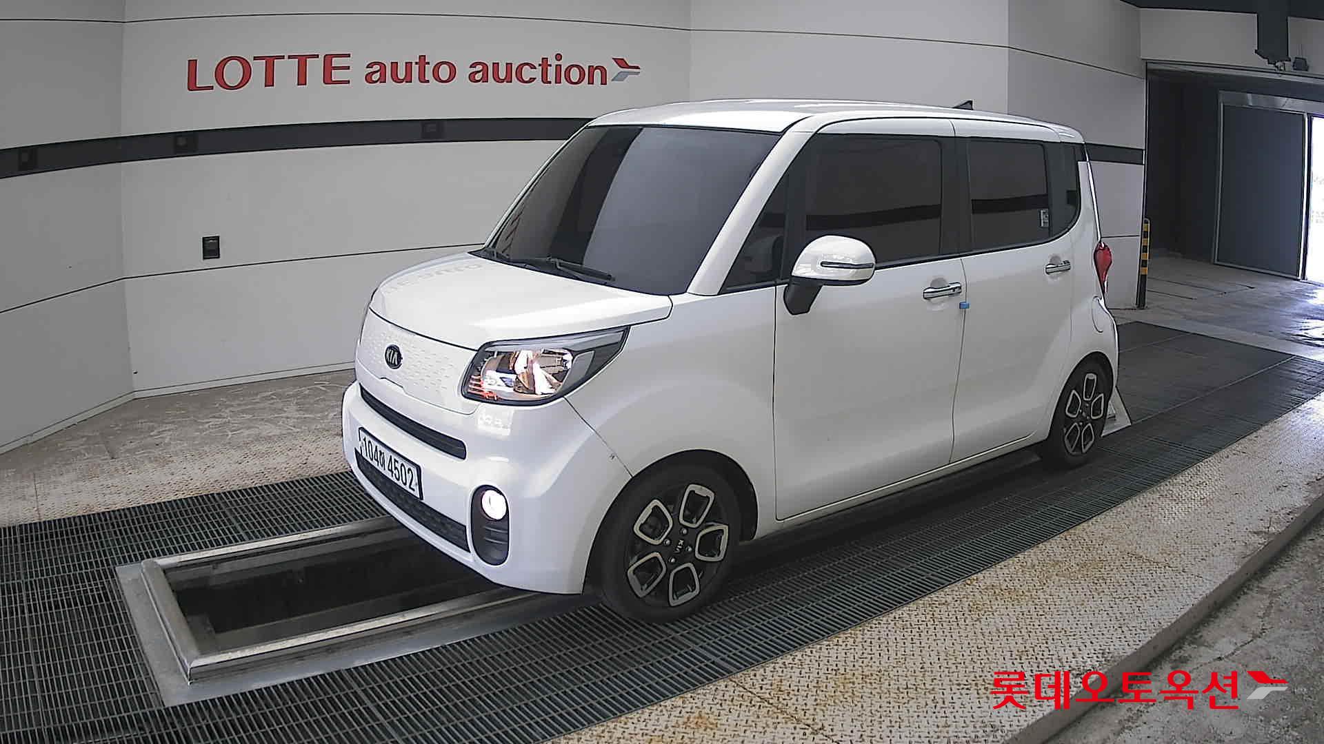 2020 - kia ray