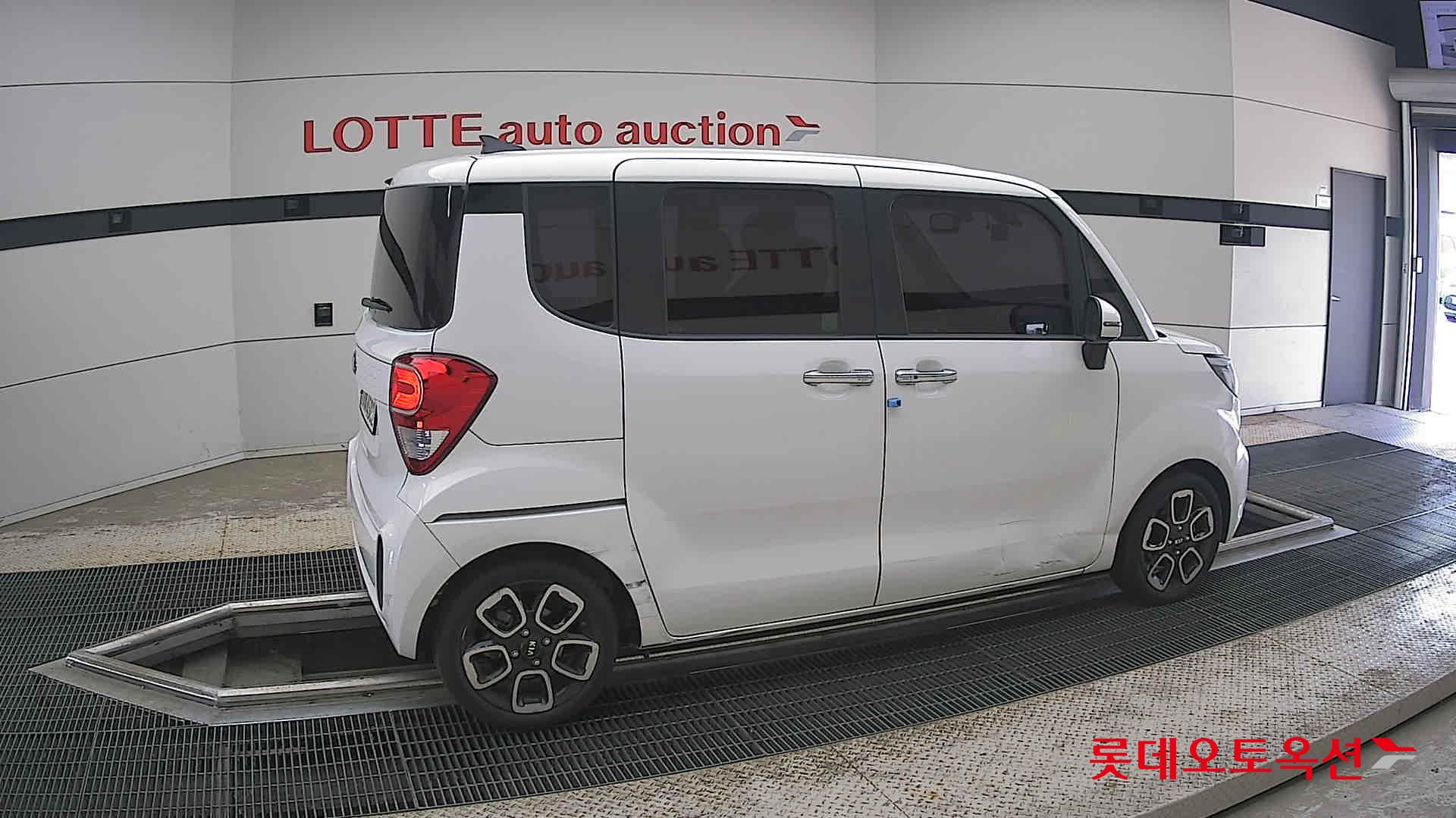 2020 - kia ray