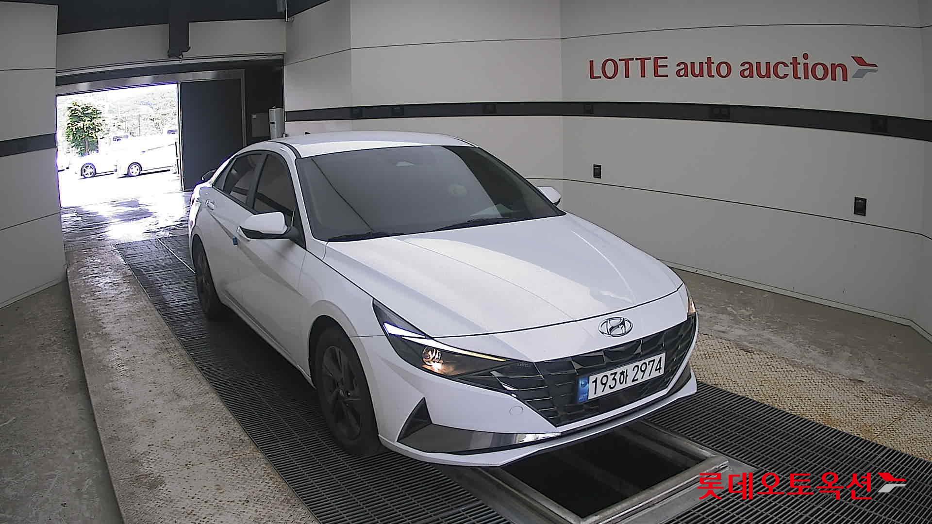 2023 - hyundai avante
