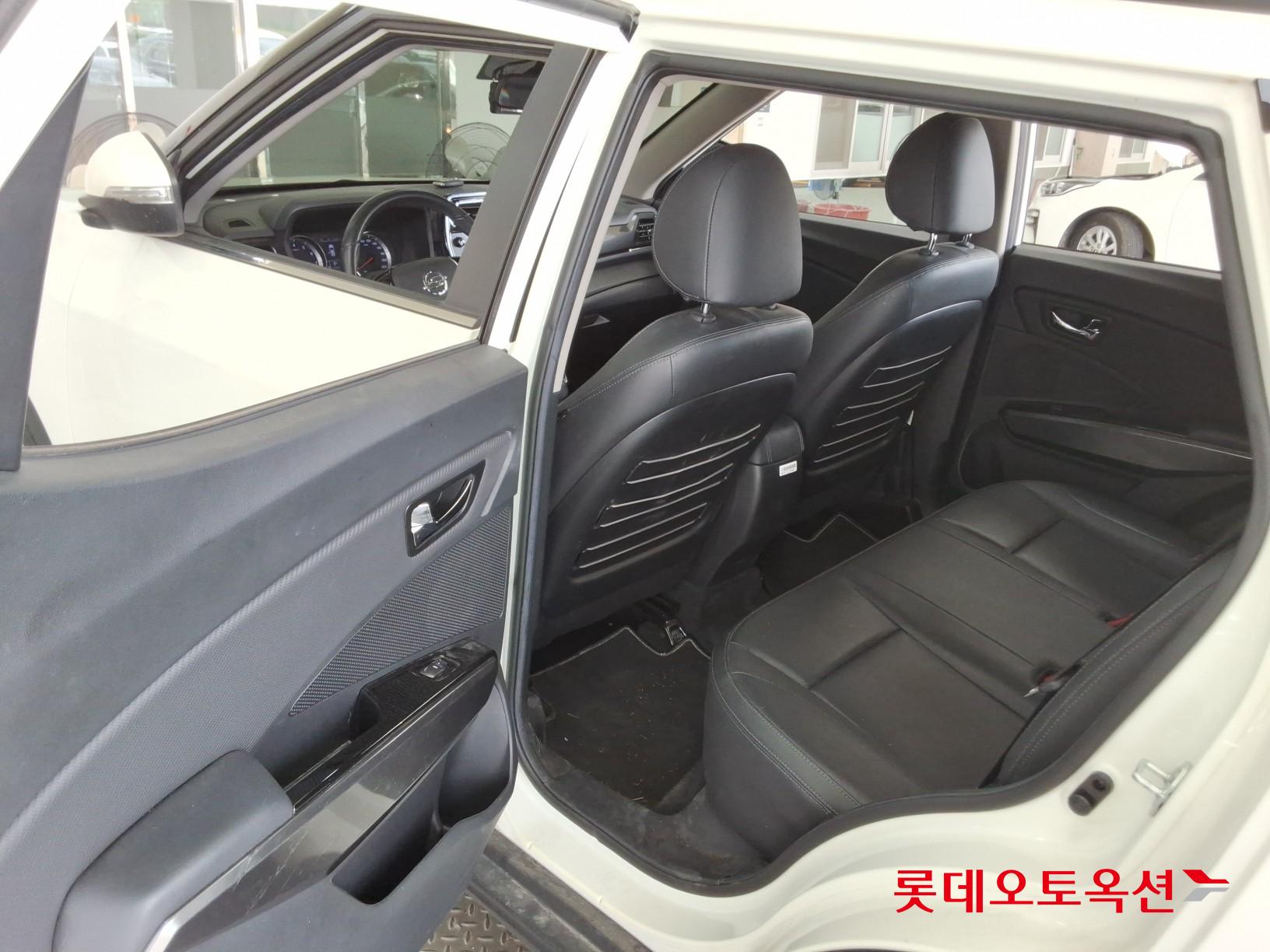 2022 - ssangyong tivoli