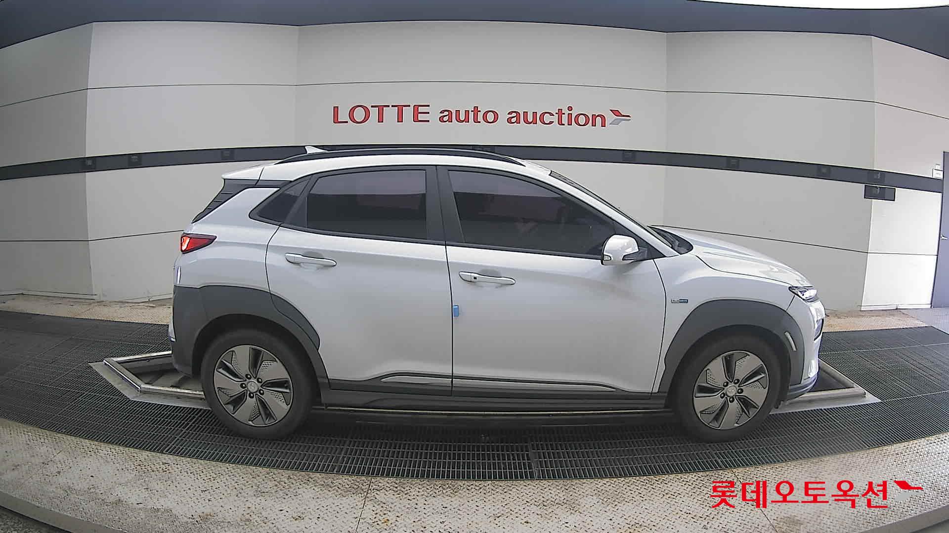 2020 - hyundai kona