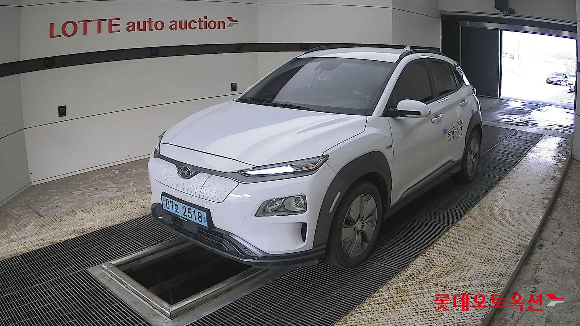 2020 - hyundai kona
