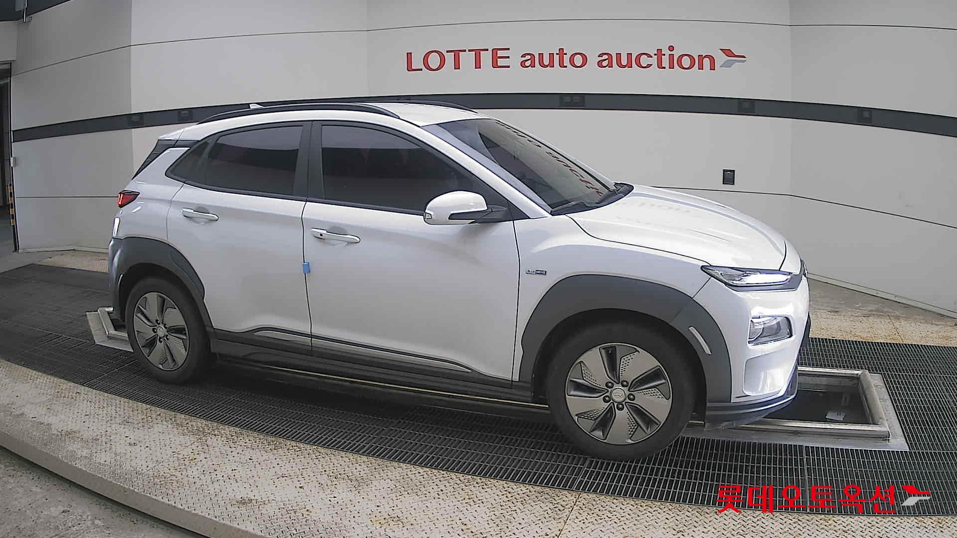 2020 - hyundai kona
