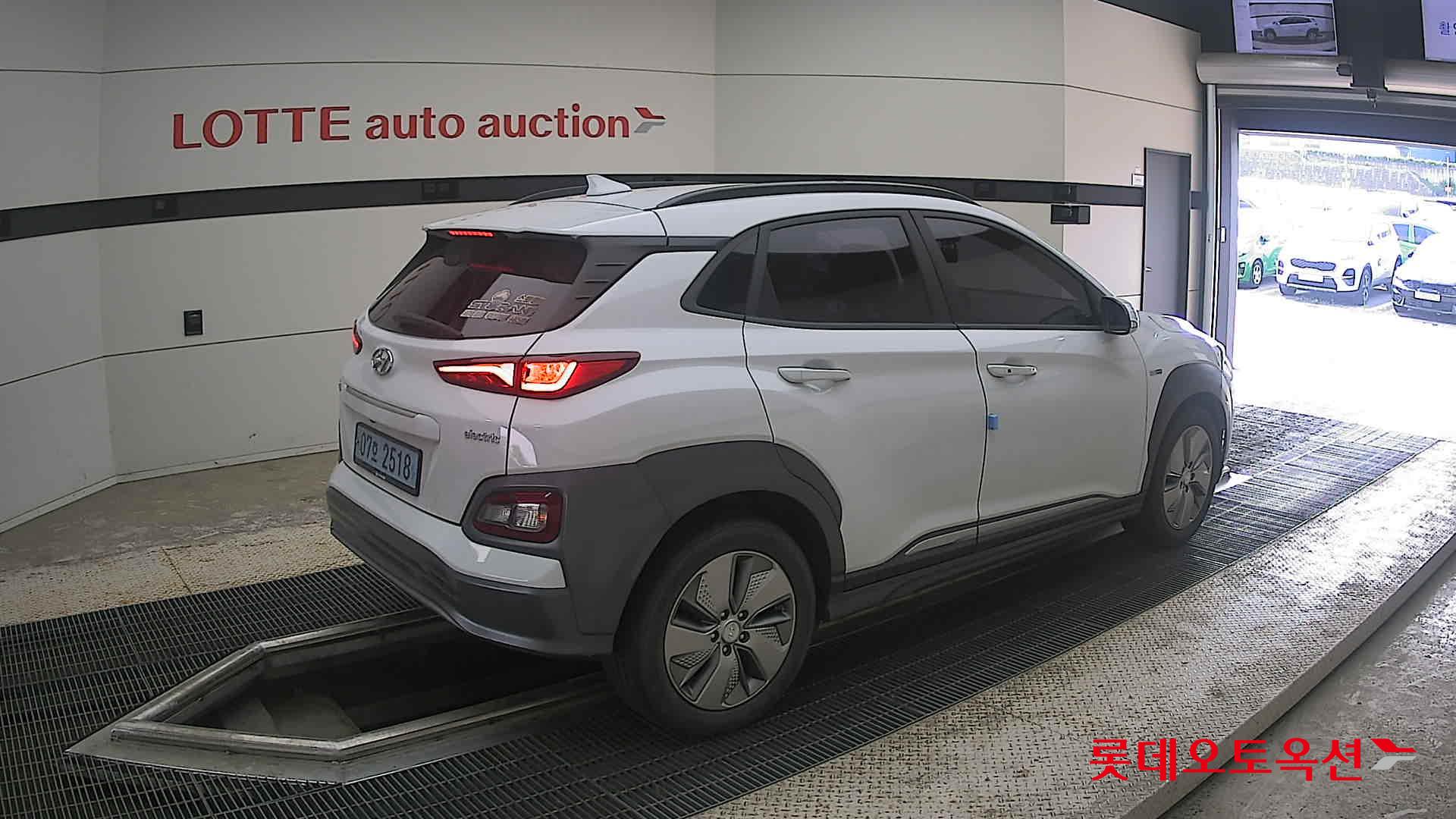 2020 - hyundai kona