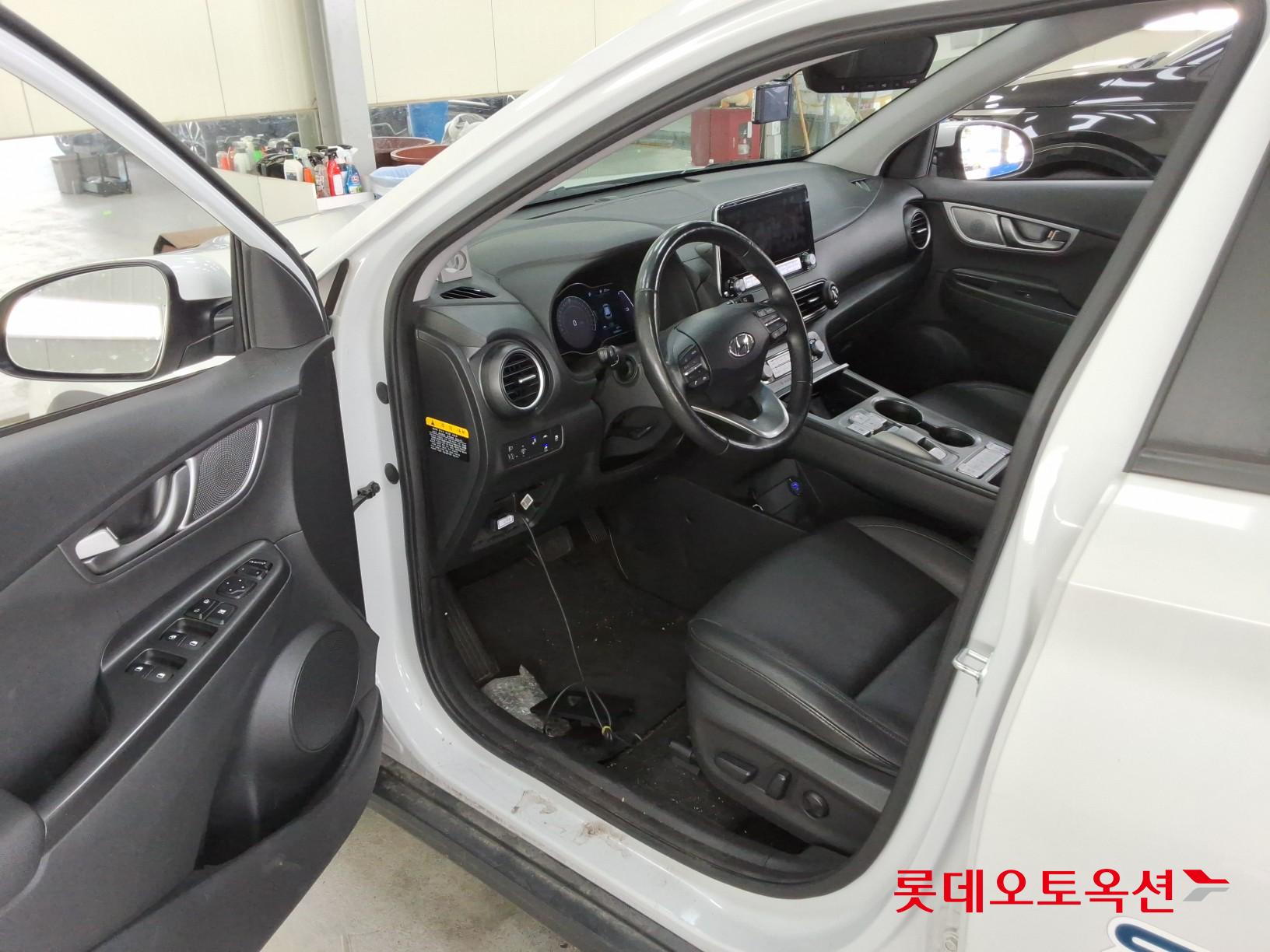 2020 - hyundai kona