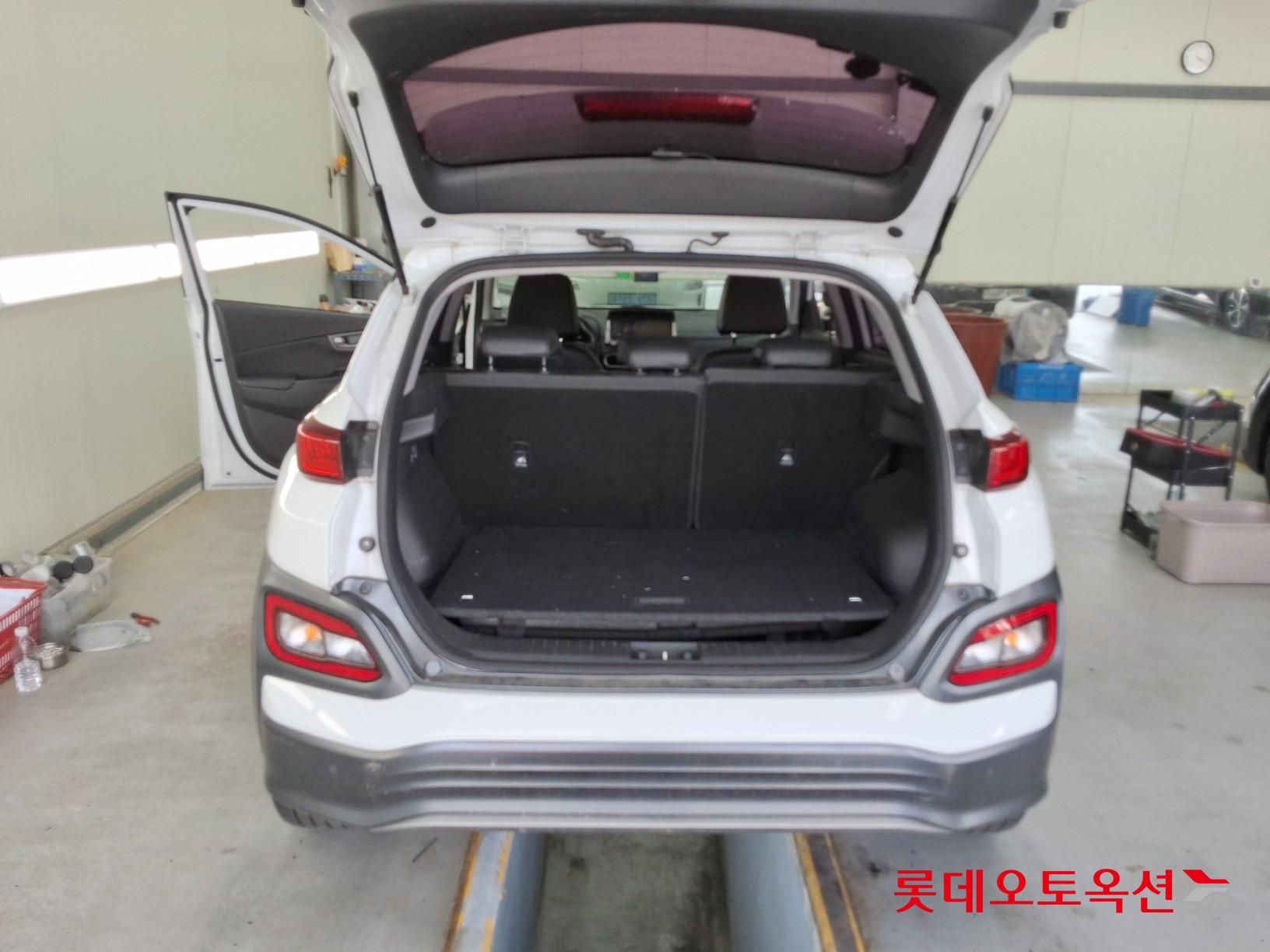 2020 - hyundai kona
