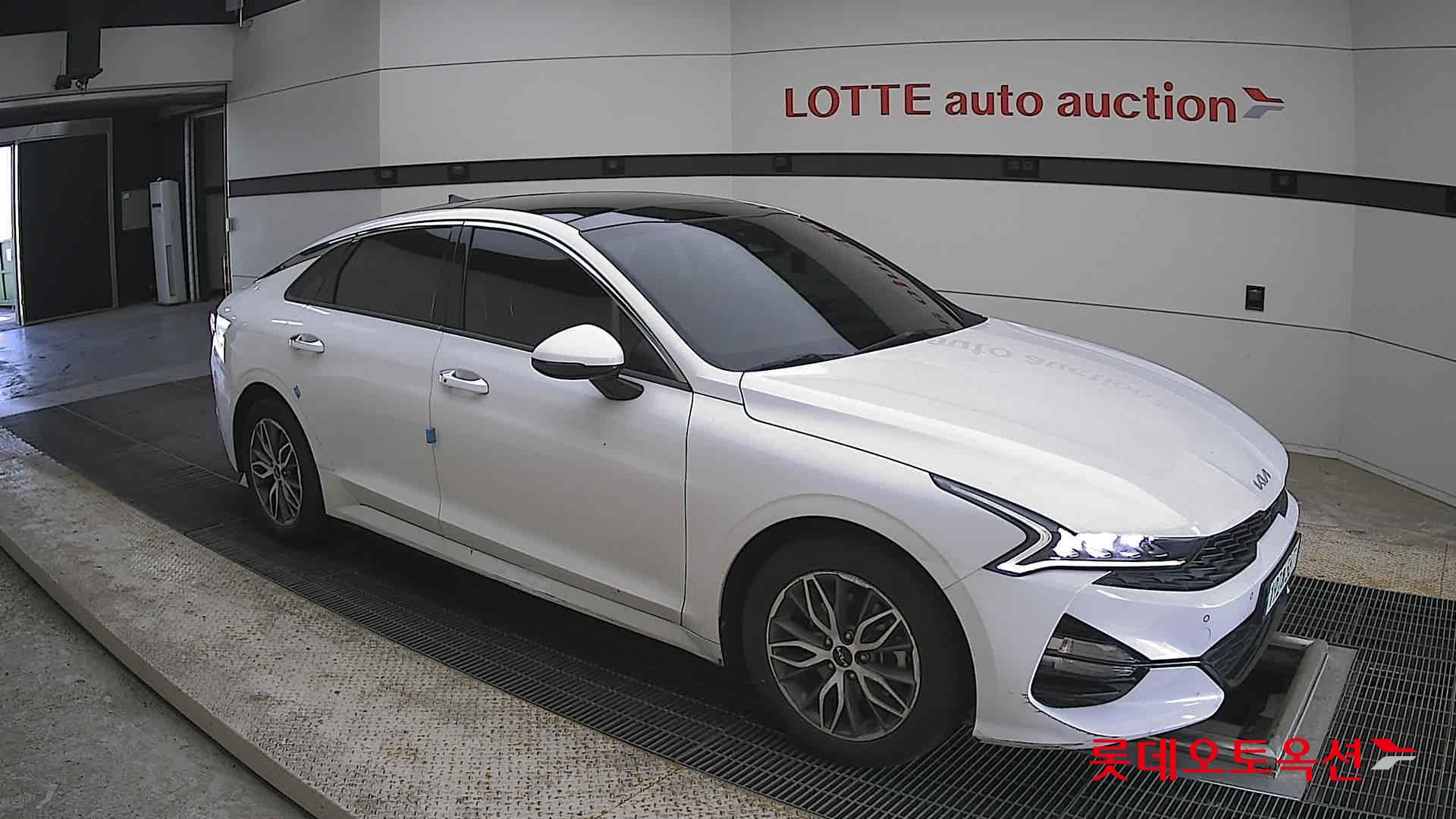 Kia K5 - 23