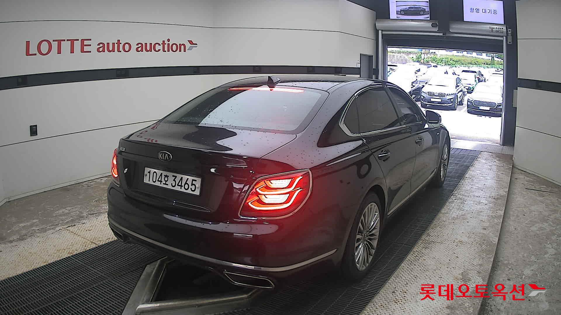 2021 - kia k9