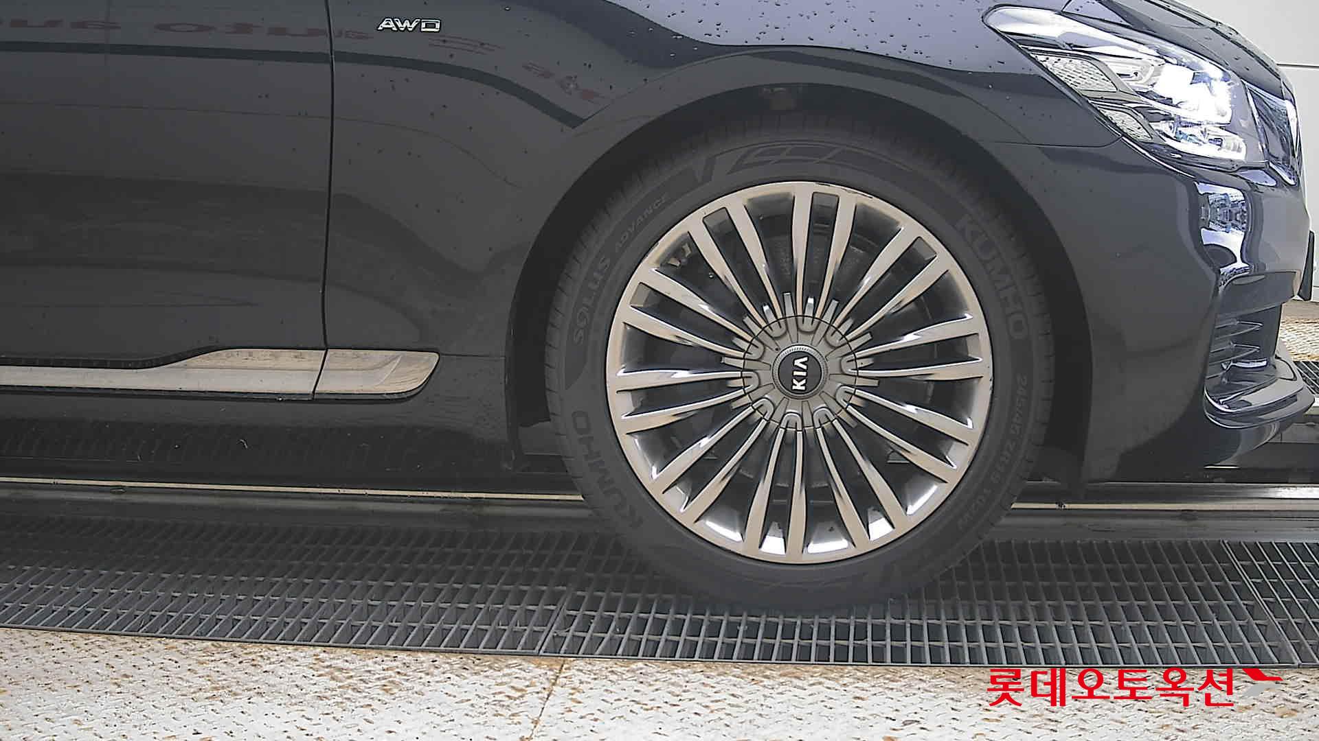 2021 - kia k9