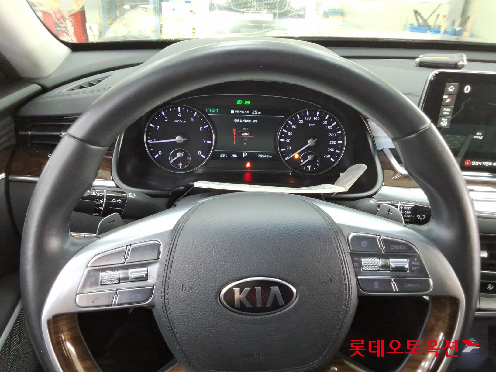 2021 - kia k9