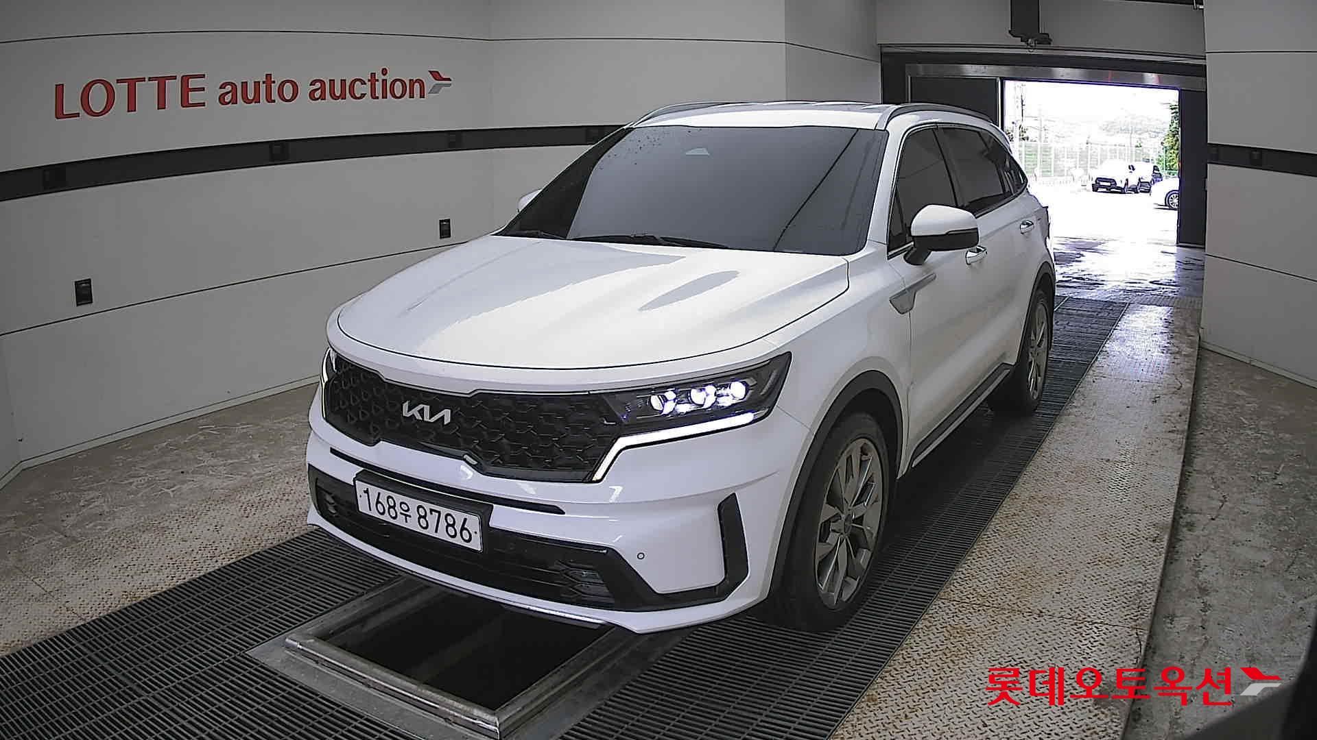Kia Sorento - 10