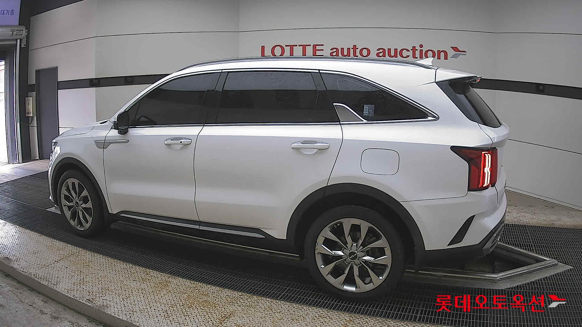 Kia Sorento - 14