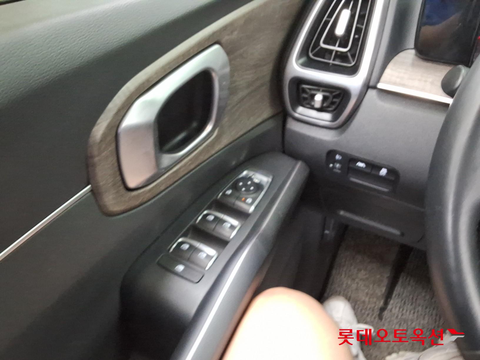 Kia Sorento - 29