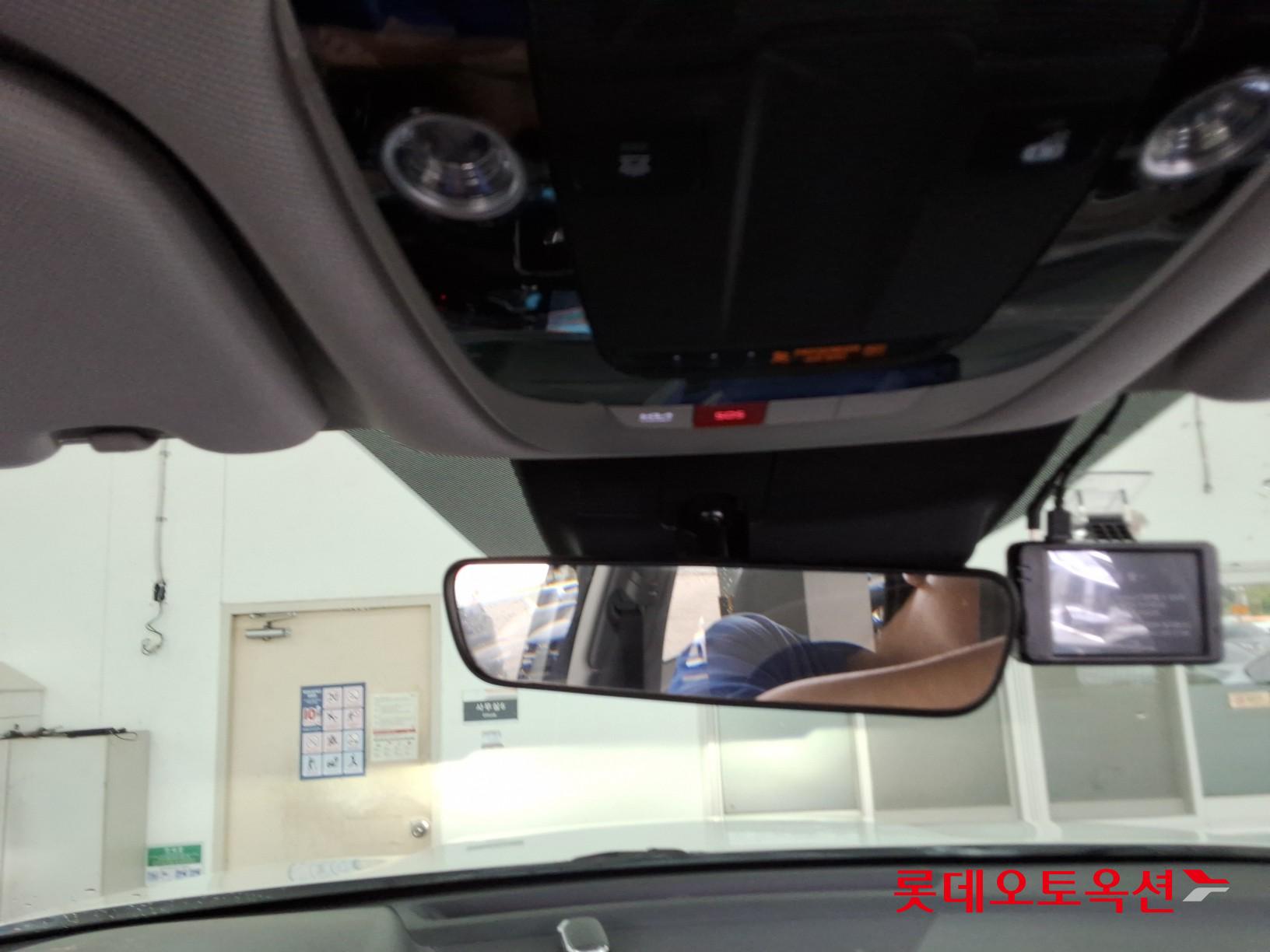 Kia Sorento - 31