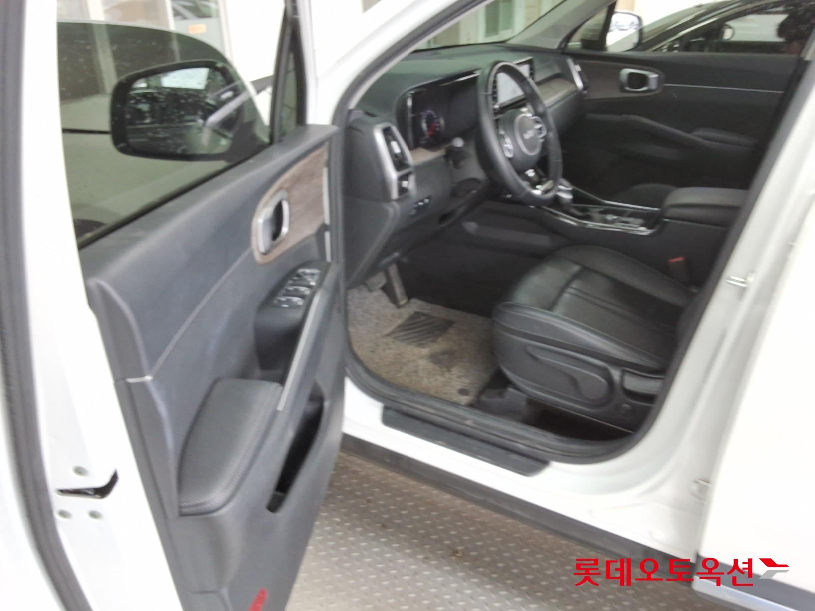 Kia Sorento - 37