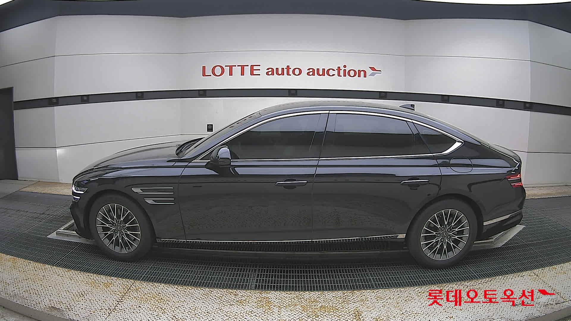 Genesis G80 - 13