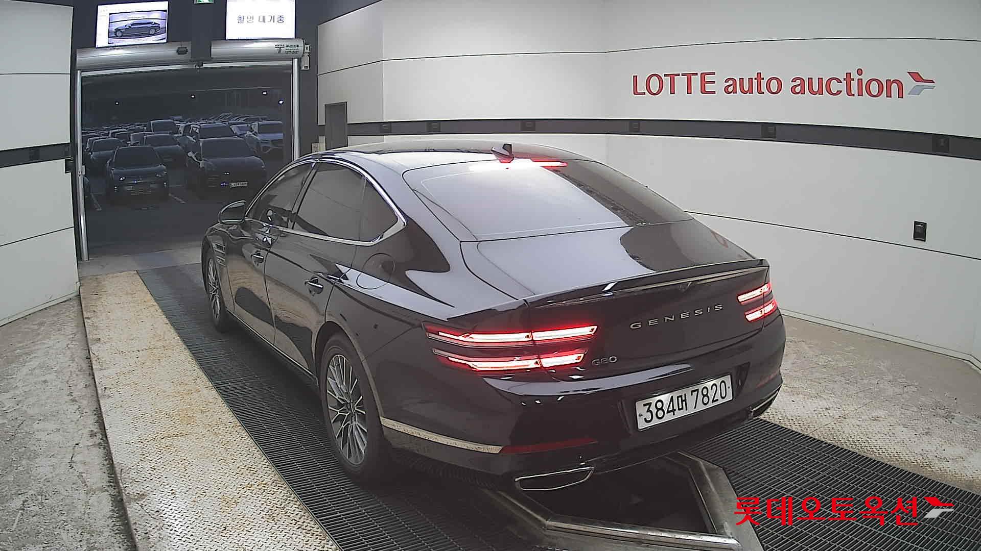 Genesis G80 - 16