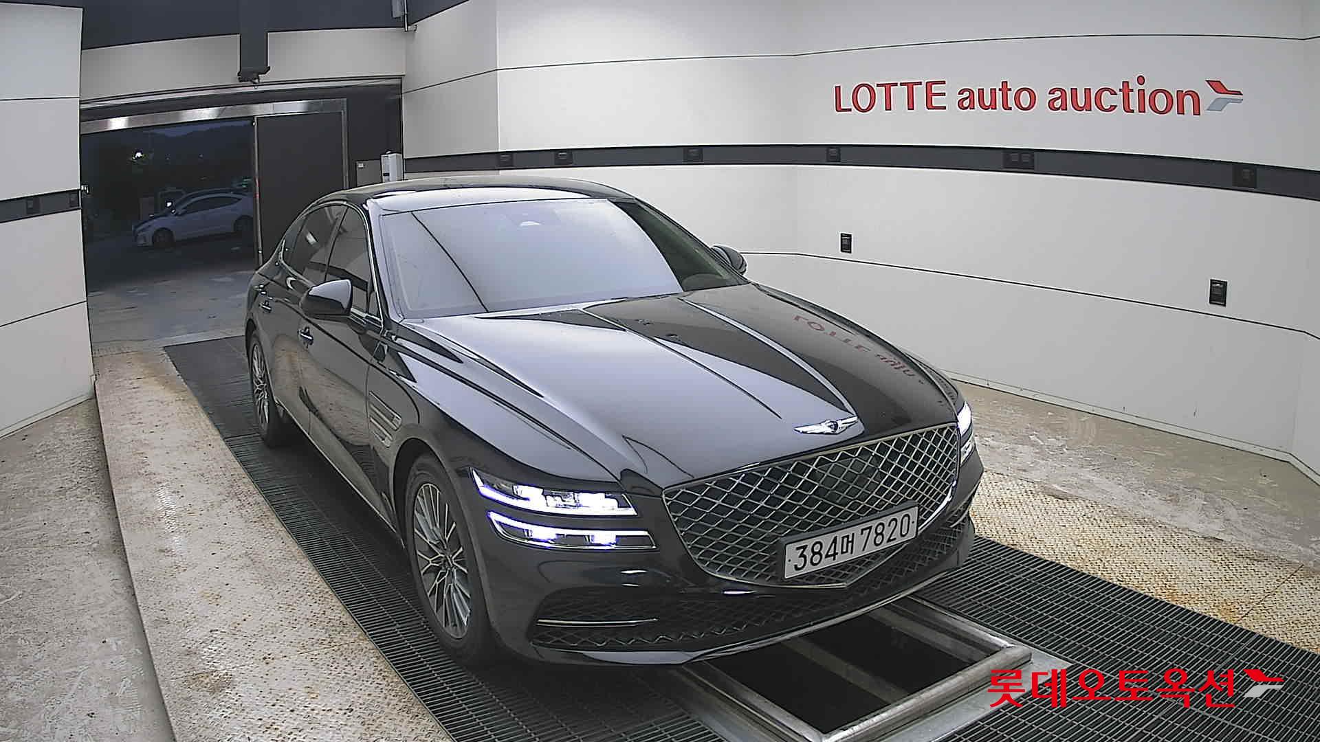 Genesis G80 - 24