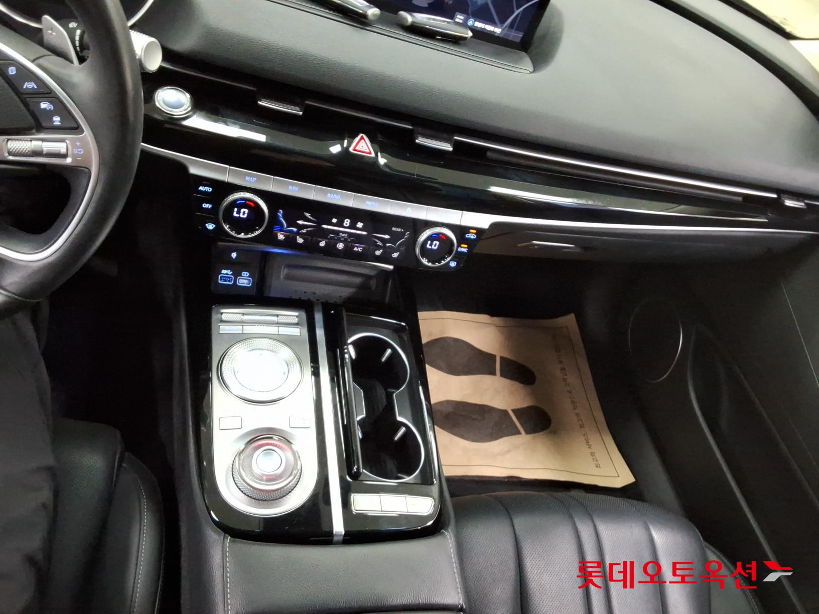 Genesis G80 - 35