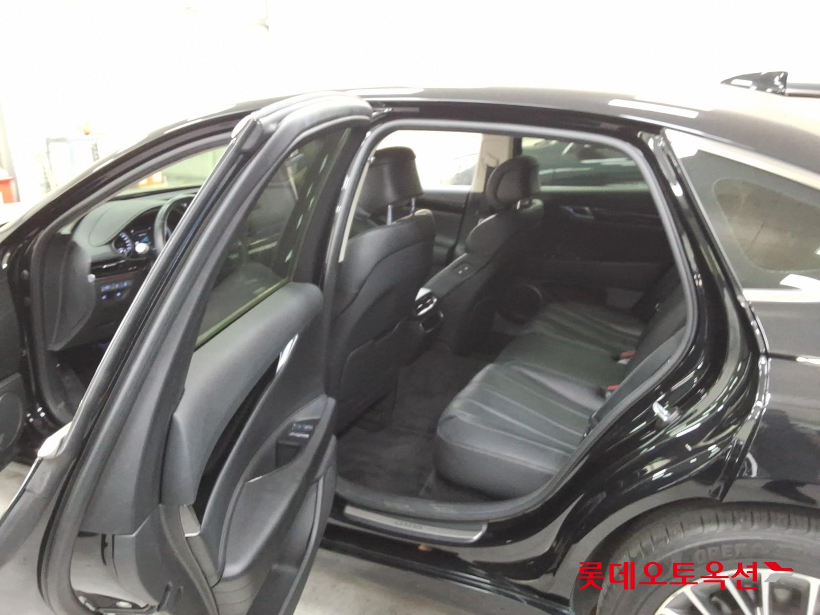 Genesis G80 - 38