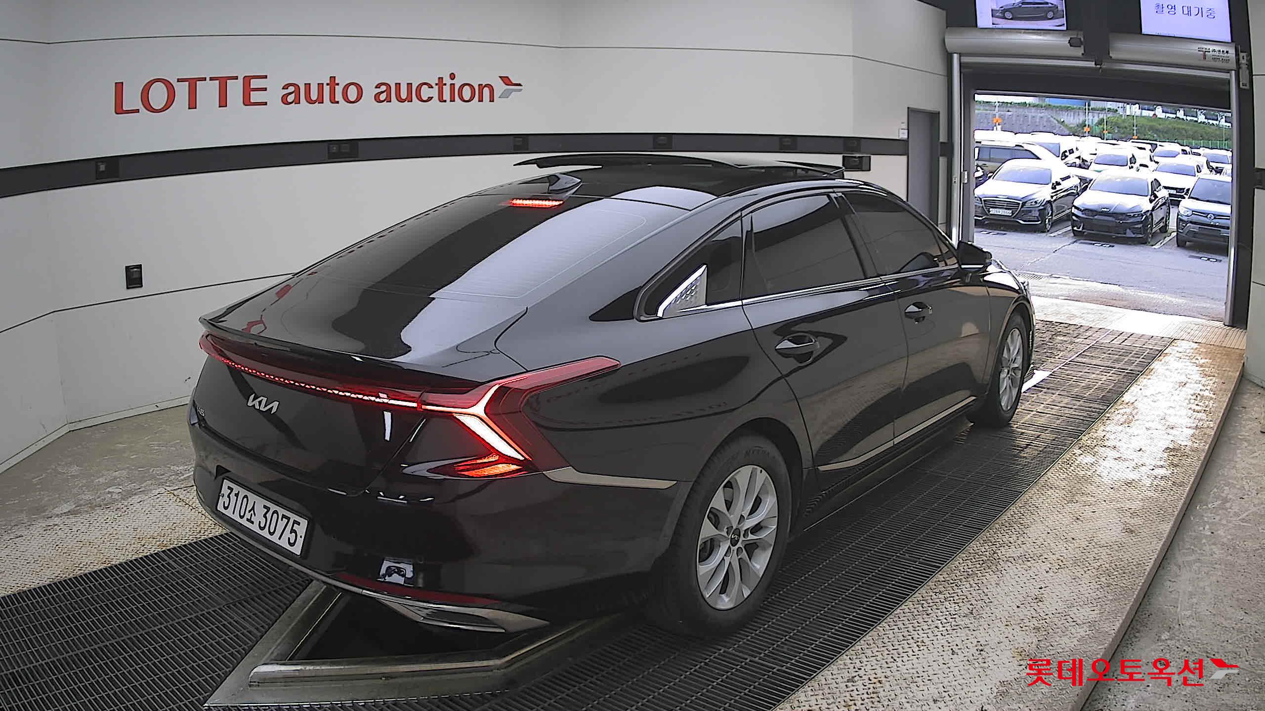 Kia K8 - 5