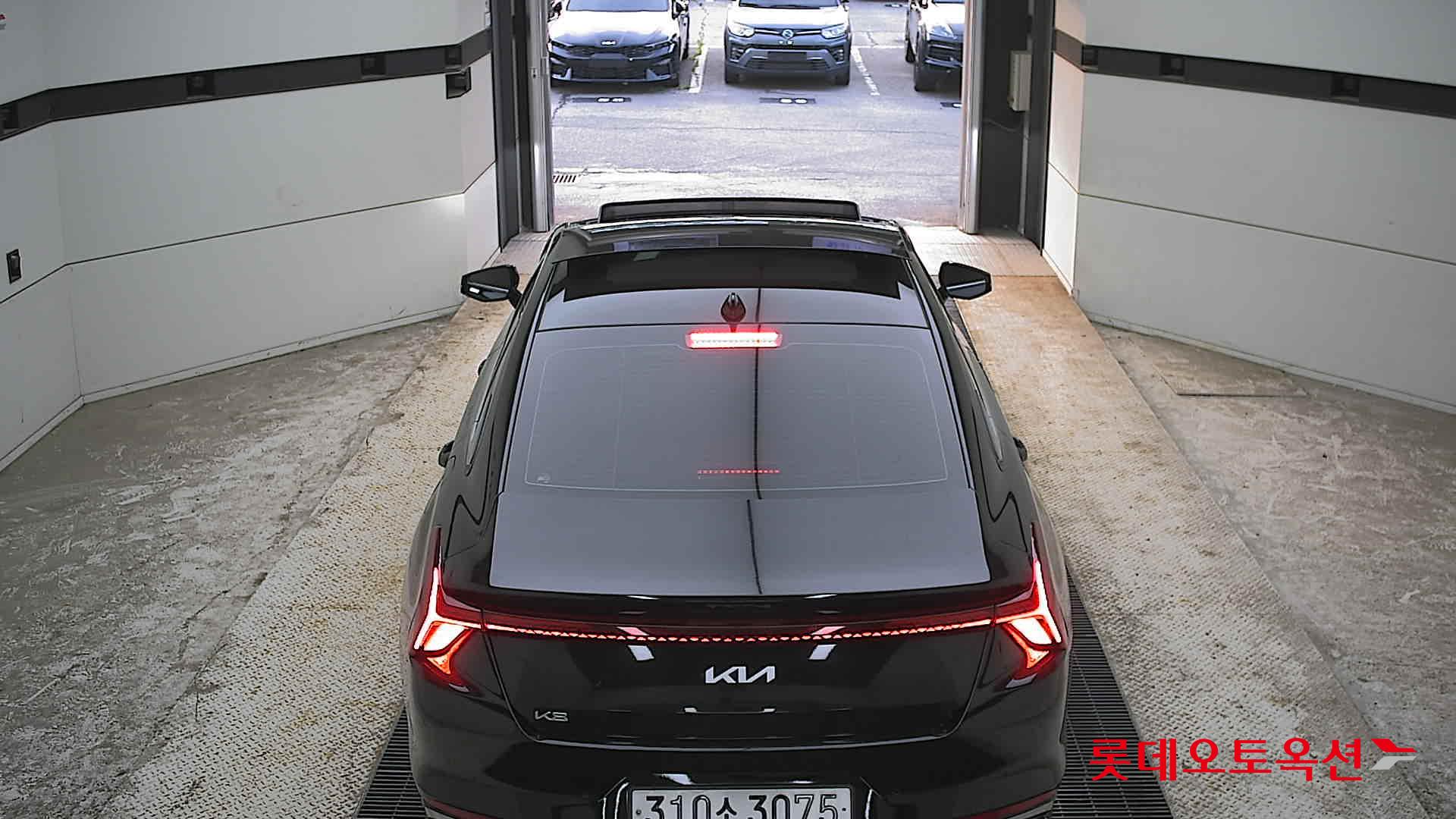 Kia K8 - 17