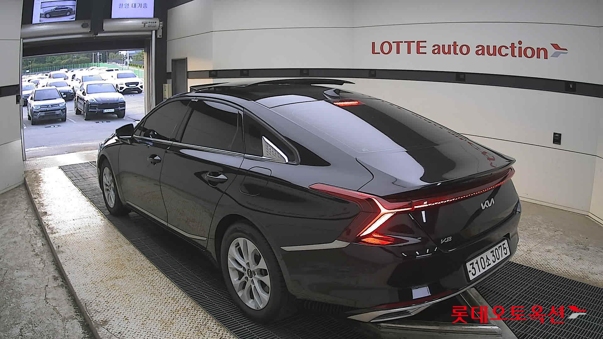 Kia K8 - 4