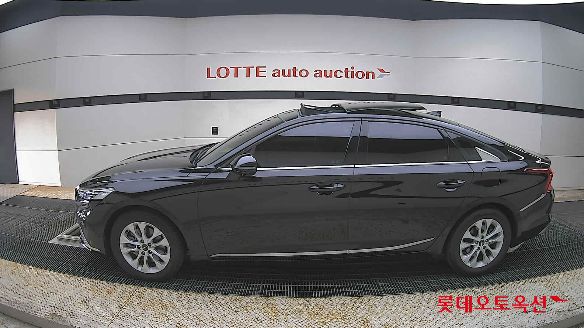Kia K8 - 13