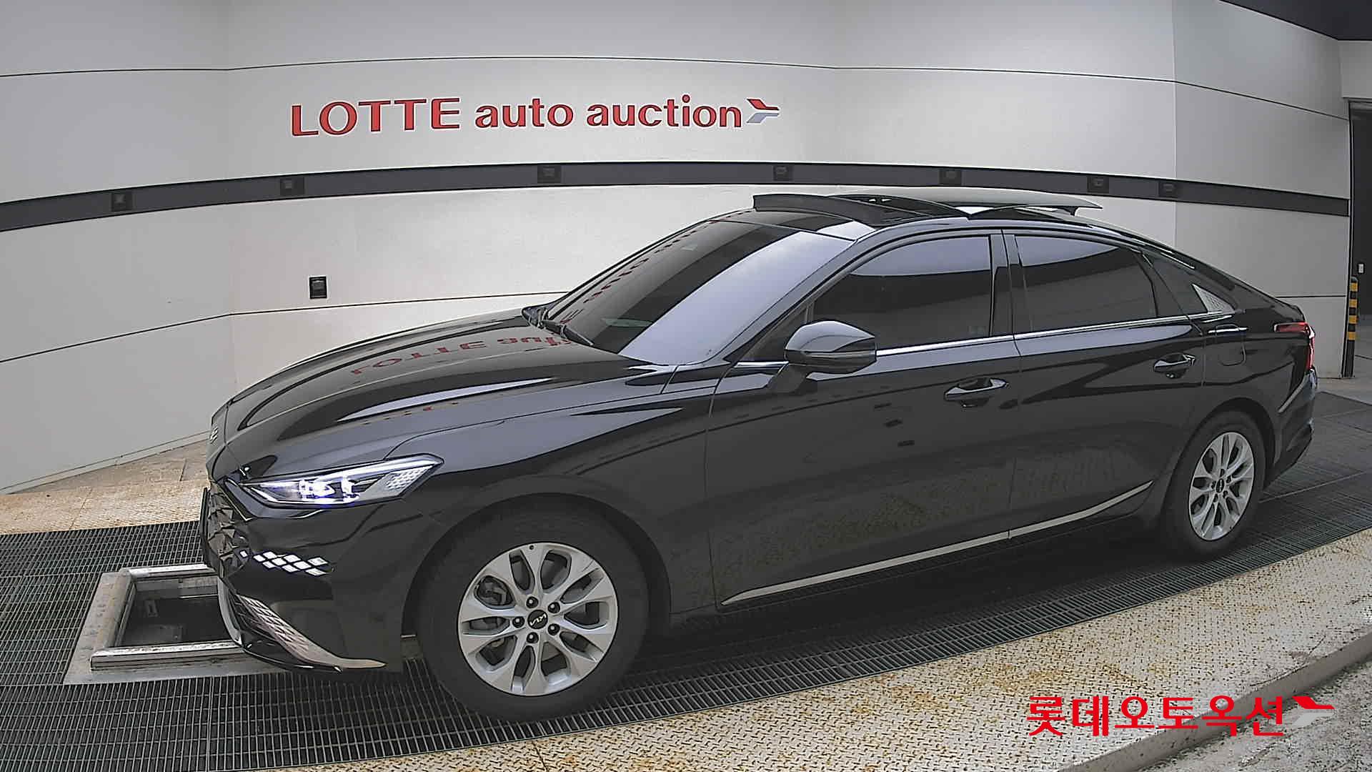 Kia K8 - 12