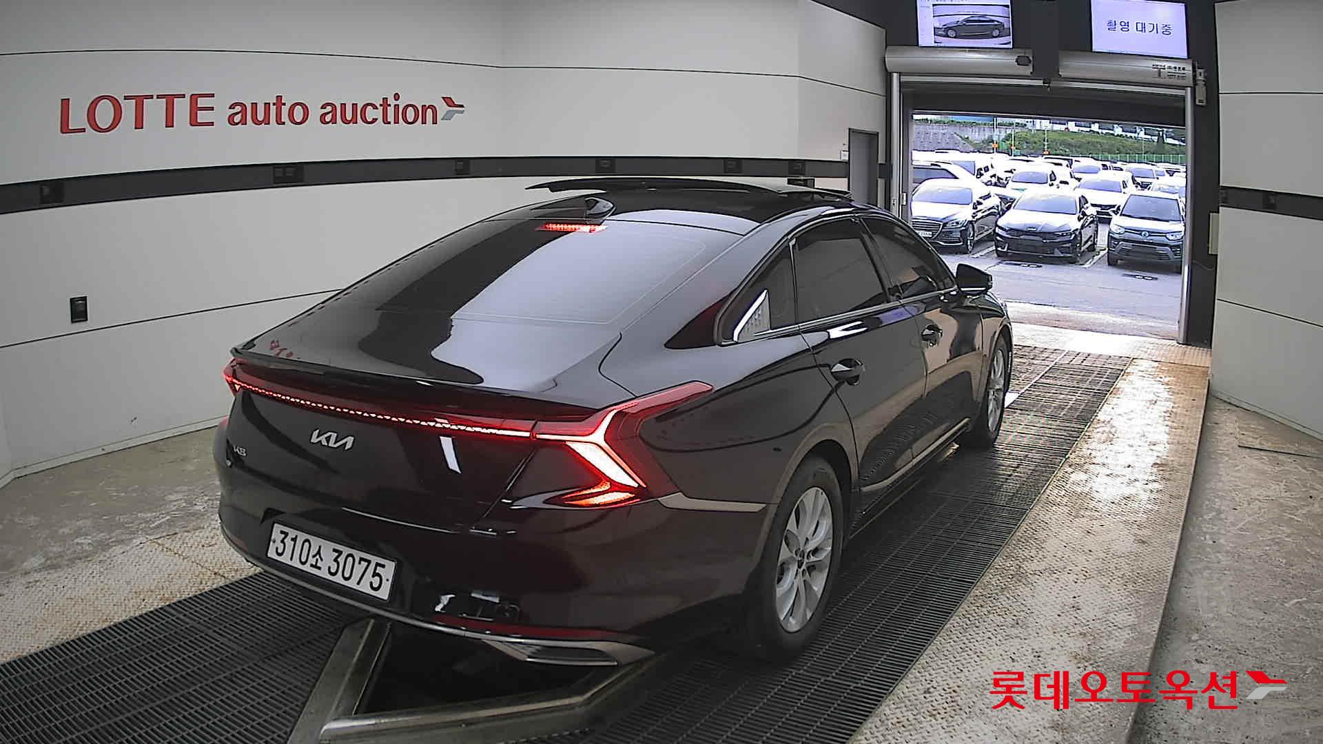 Kia K8 - 18
