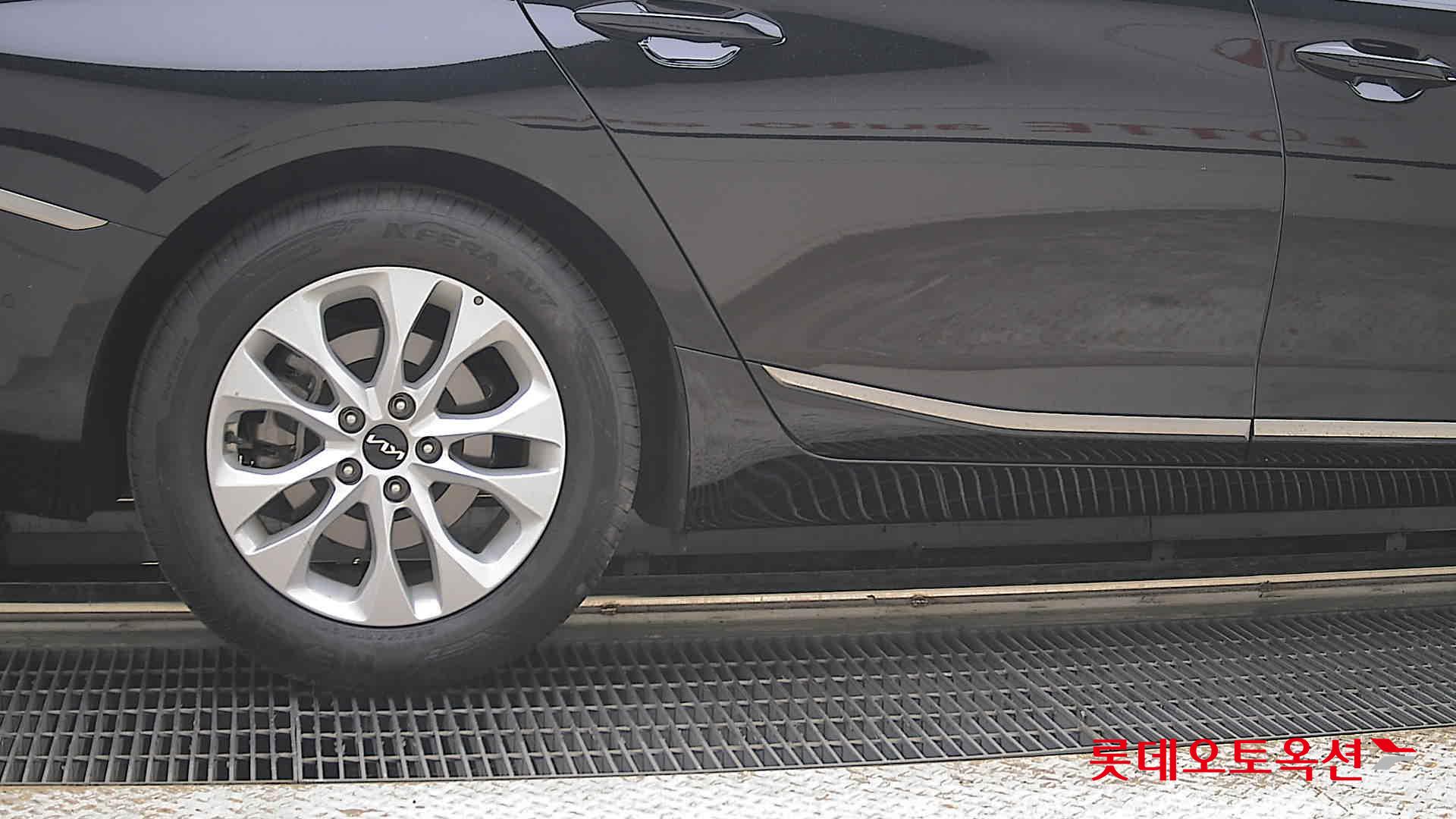 Kia K8 - 28