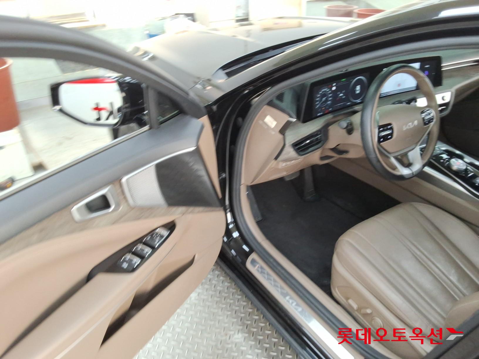 Kia K8 - 36