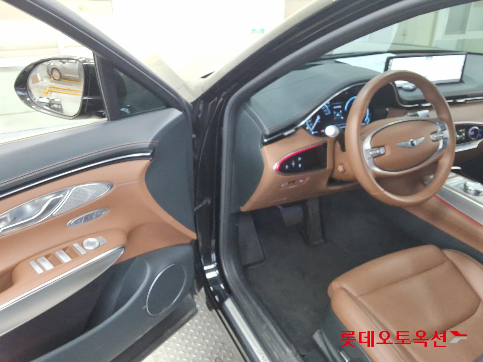 Genesis GV70 - 37