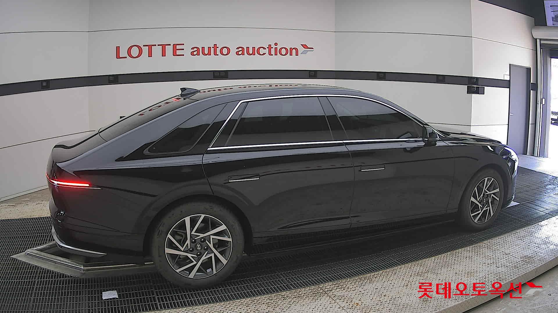 2023 - hyundai grandeur