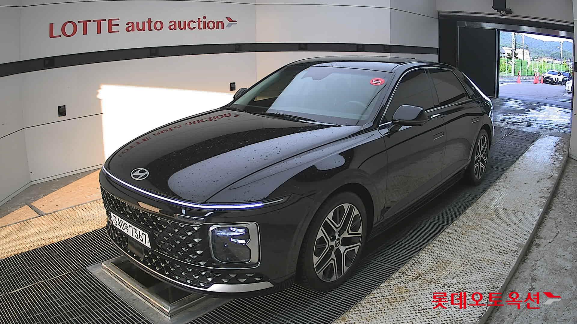 Hyundai Grandeur - 3
