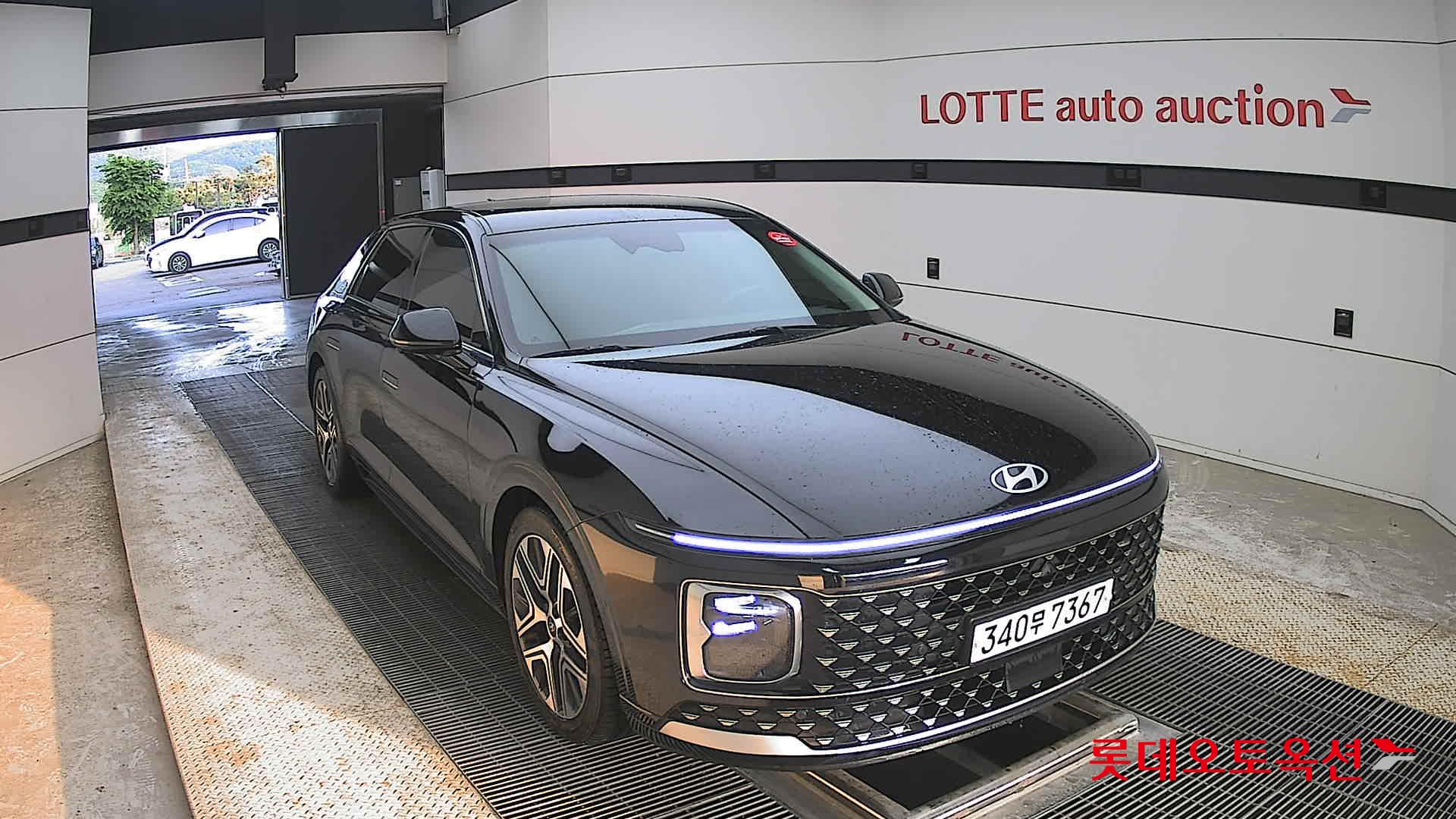 Hyundai Grandeur - 24
