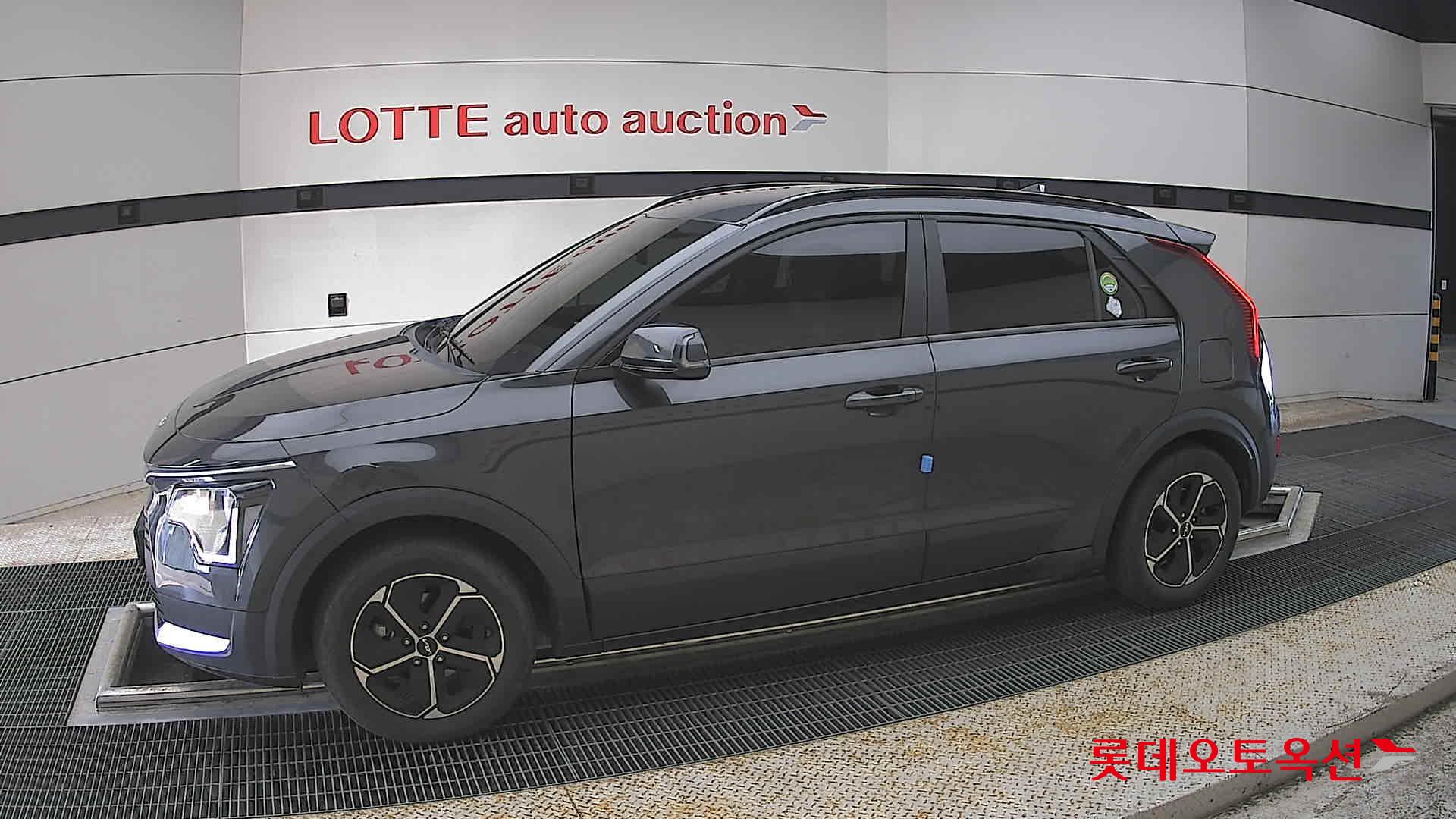 Kia Niro - 12