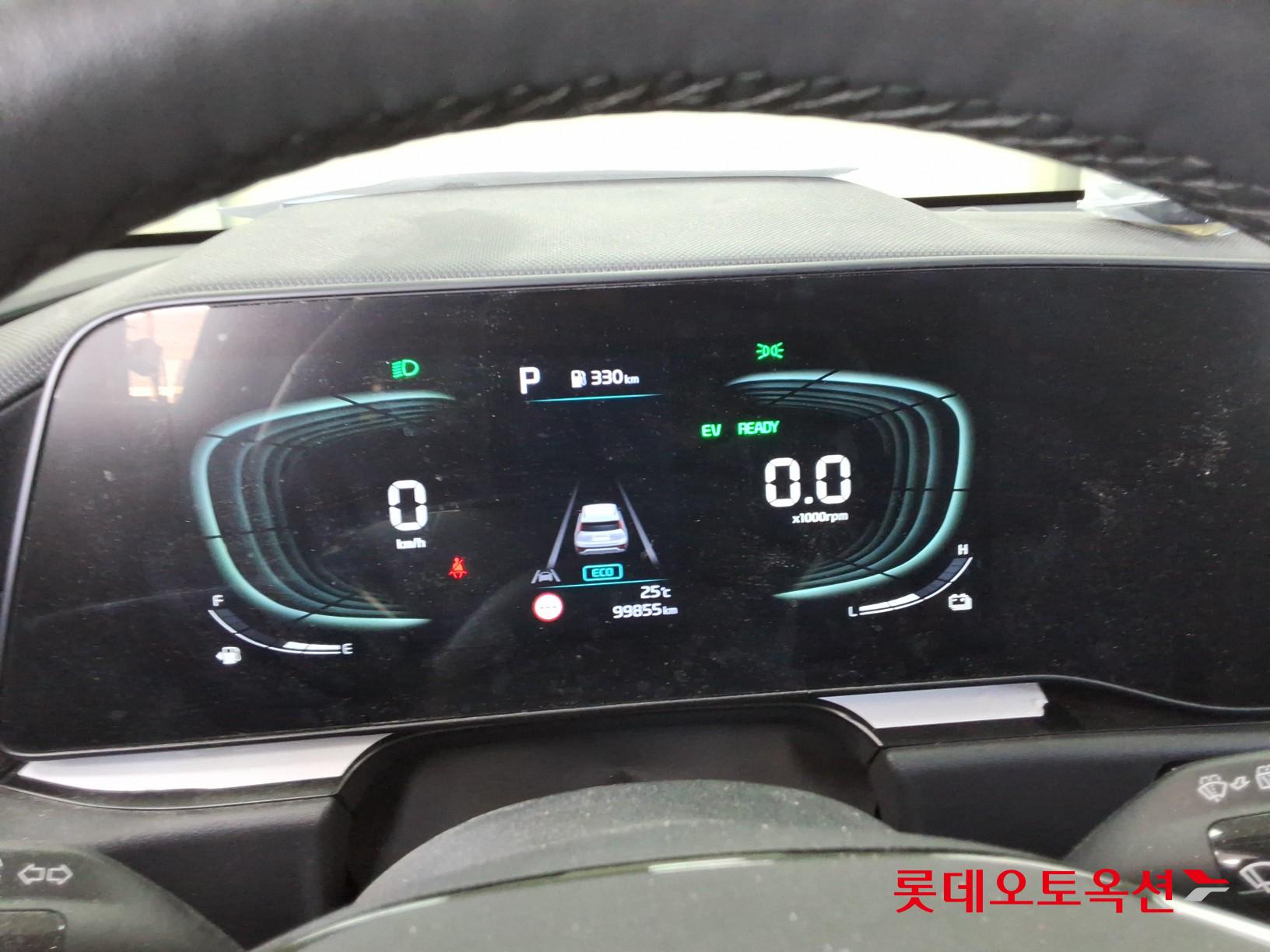 Kia Niro - 31