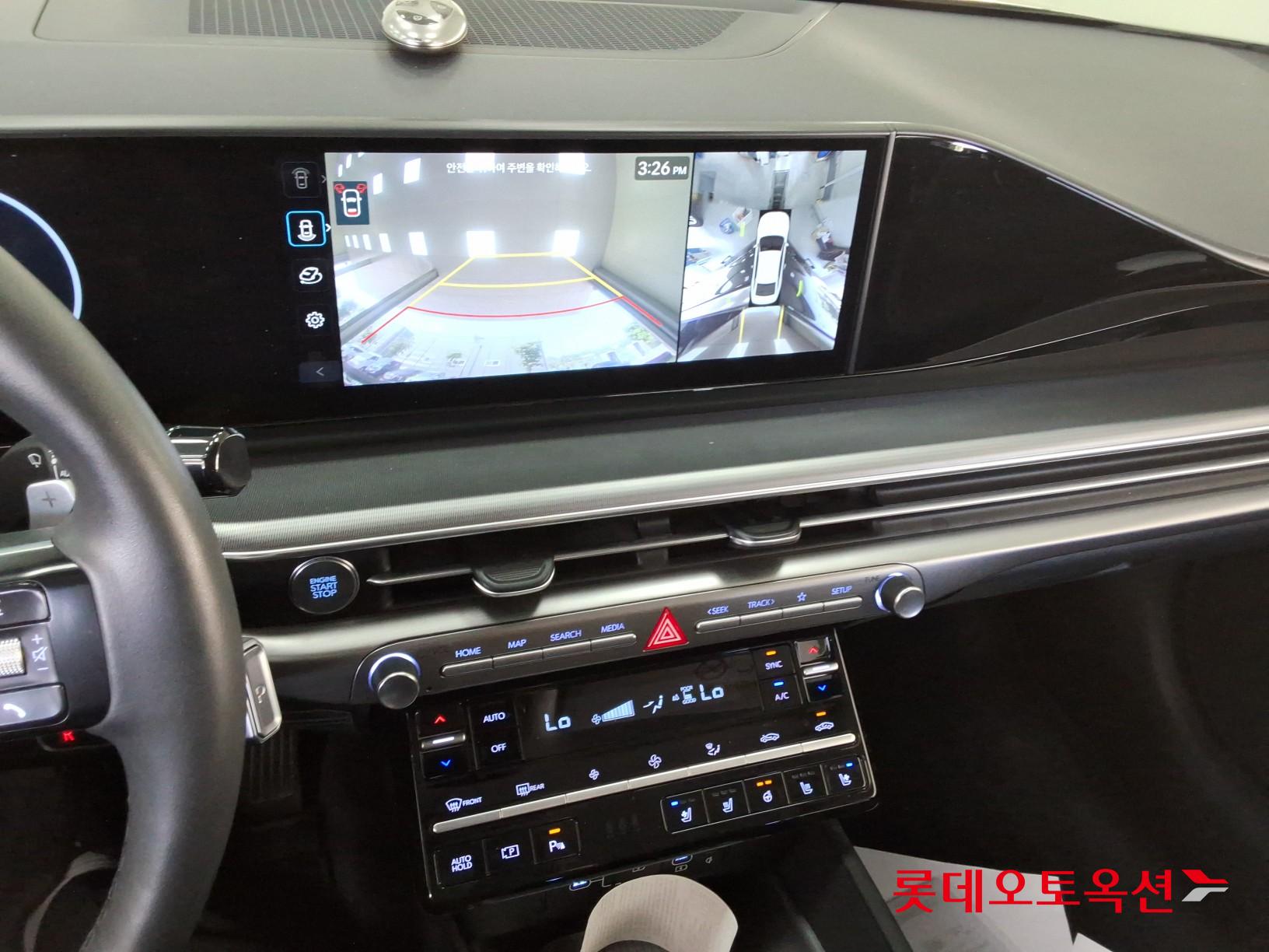 Hyundai Grandeur - 33