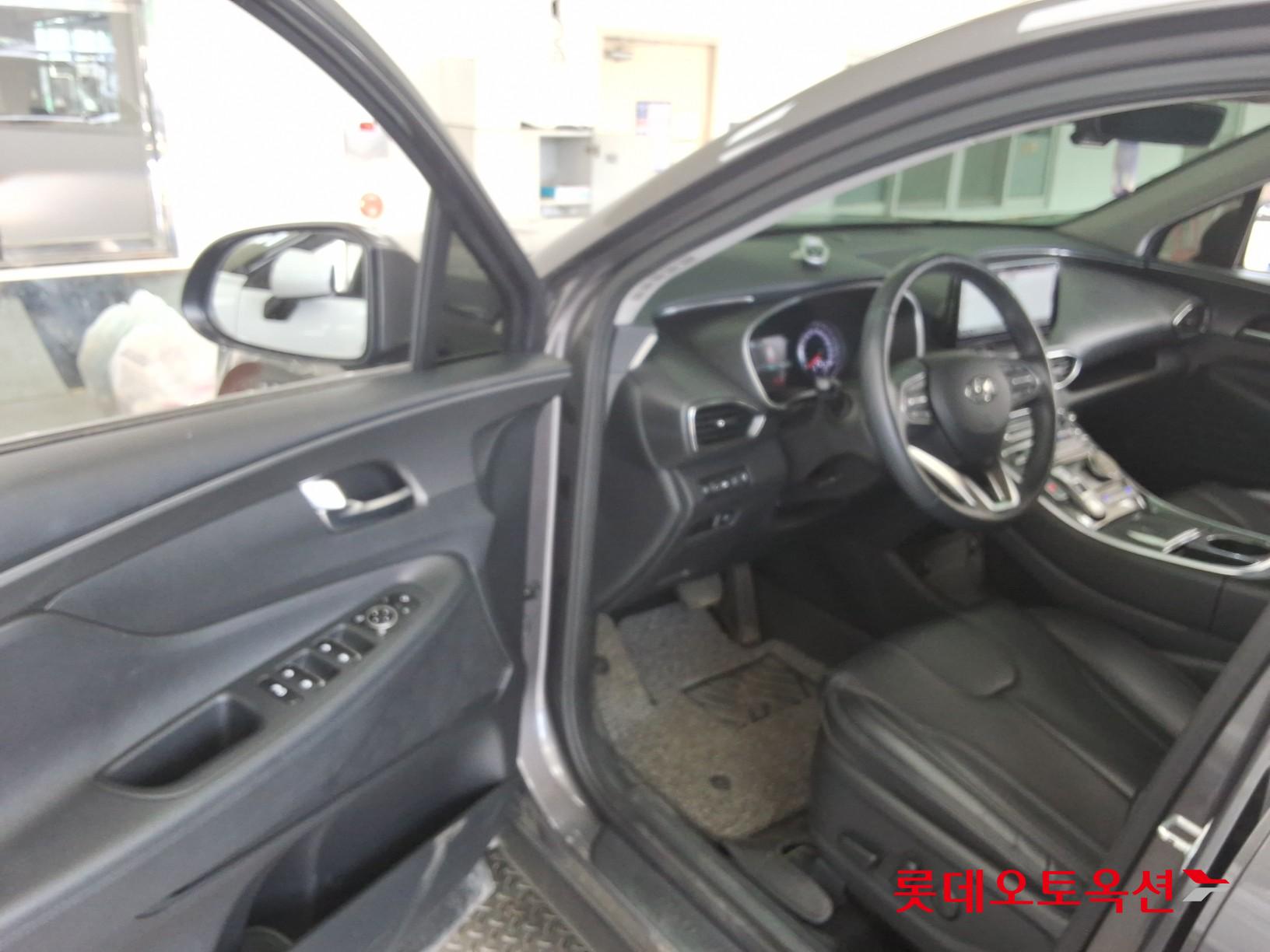 Hyundai Santa Fe - 36