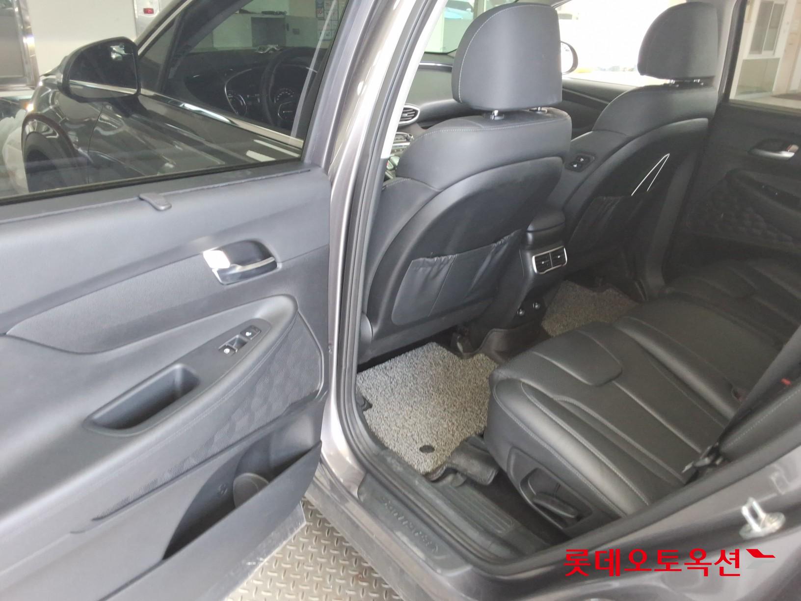 Hyundai Santa Fe - 37