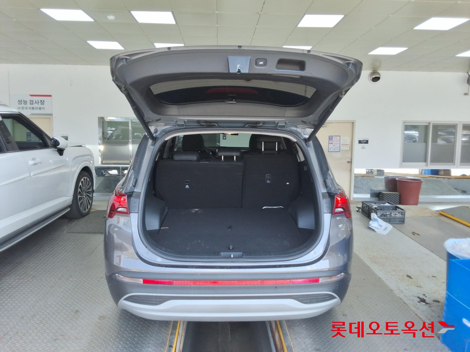 Hyundai Santa Fe - 9